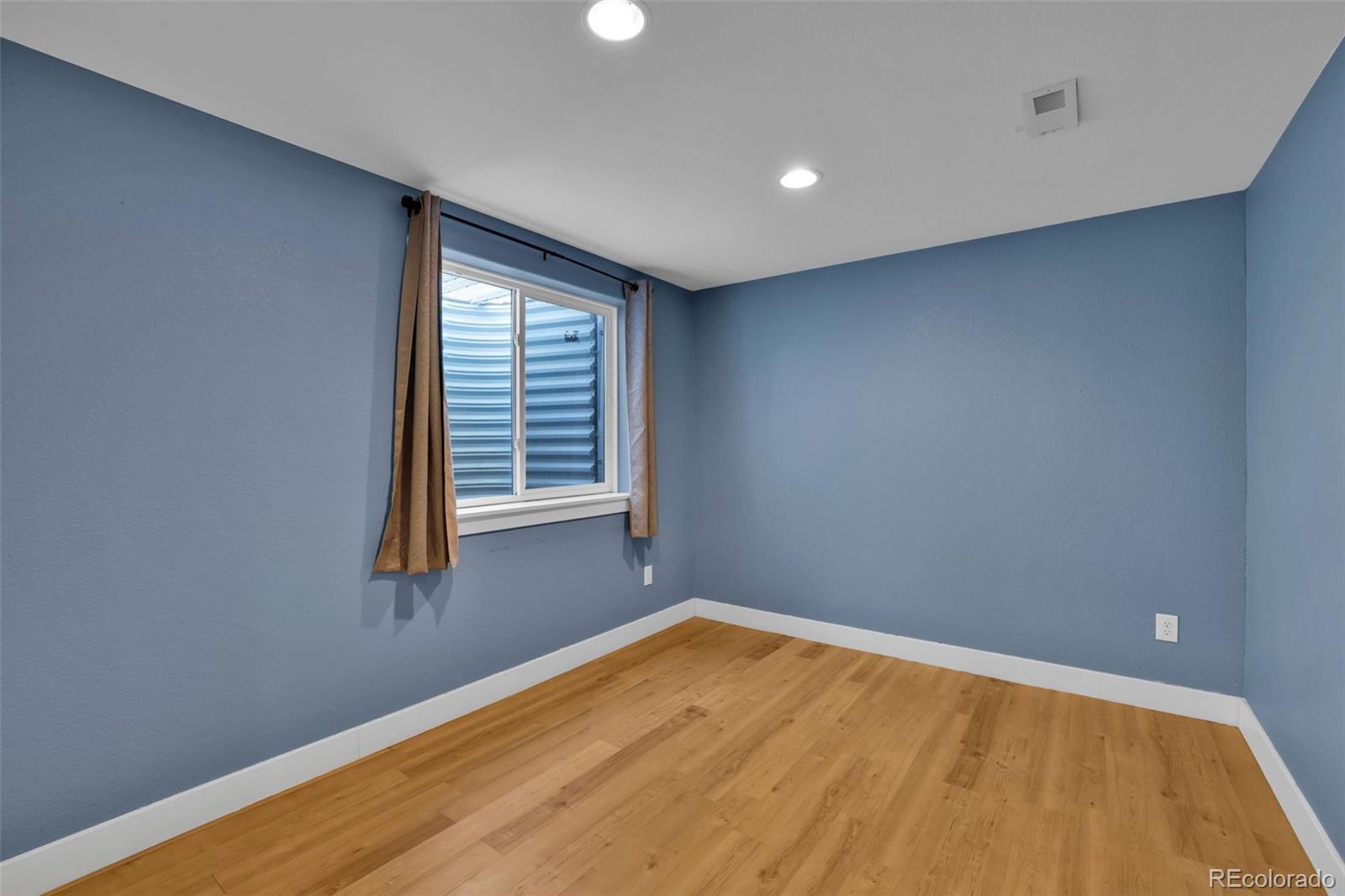 MLS Image #39 for 2587 s flanders court,aurora, Colorado