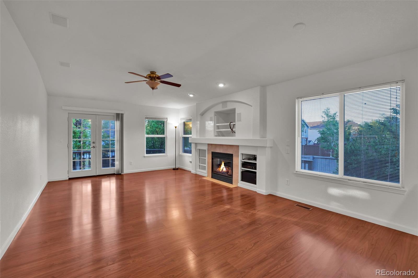 MLS Image #4 for 2587 s flanders court,aurora, Colorado