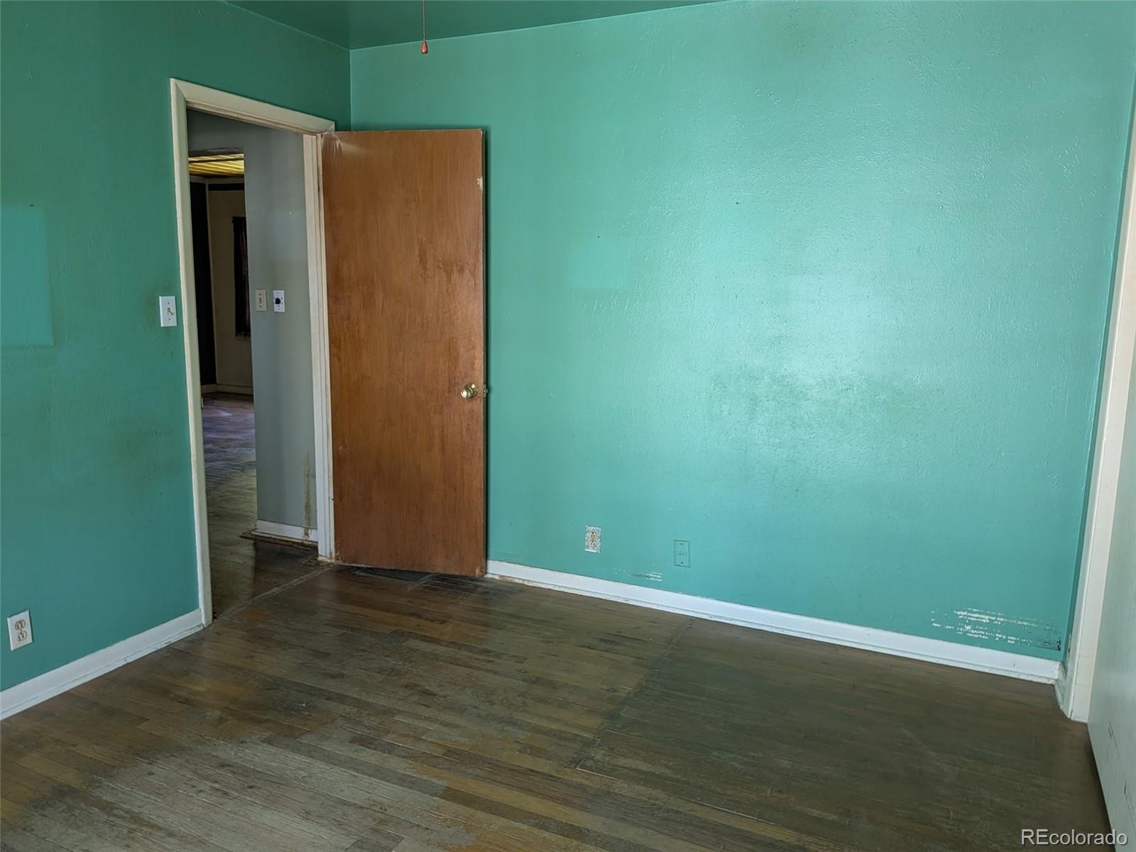 MLS Image #9 for 1251  lee street,lakewood, Colorado