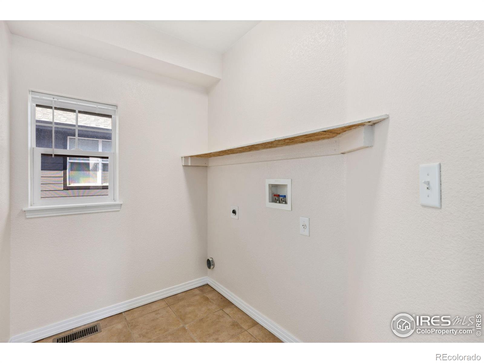 MLS Image #19 for 2104  18th avenue,longmont, Colorado