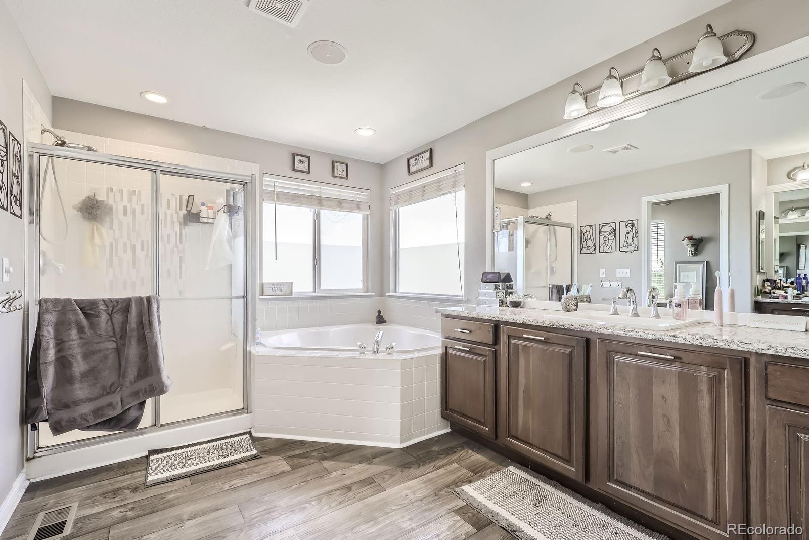 MLS Image #9 for 10811  chambers way,commerce city, Colorado