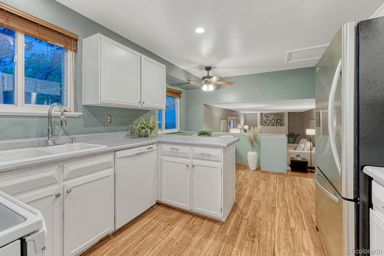 MLS Image #8 for 15918 e flora place,aurora, Colorado