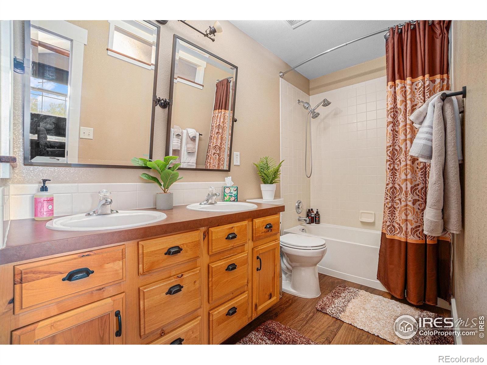 MLS Image #16 for 8962  smoke signal way,wellington, Colorado