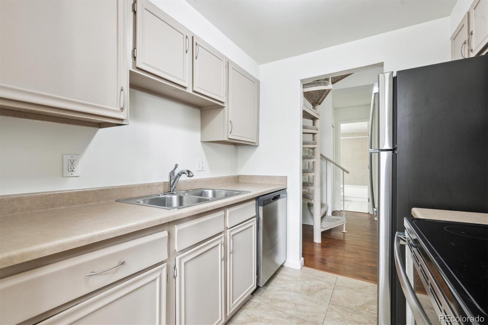MLS Image #21 for 384 s ironton street,aurora, Colorado