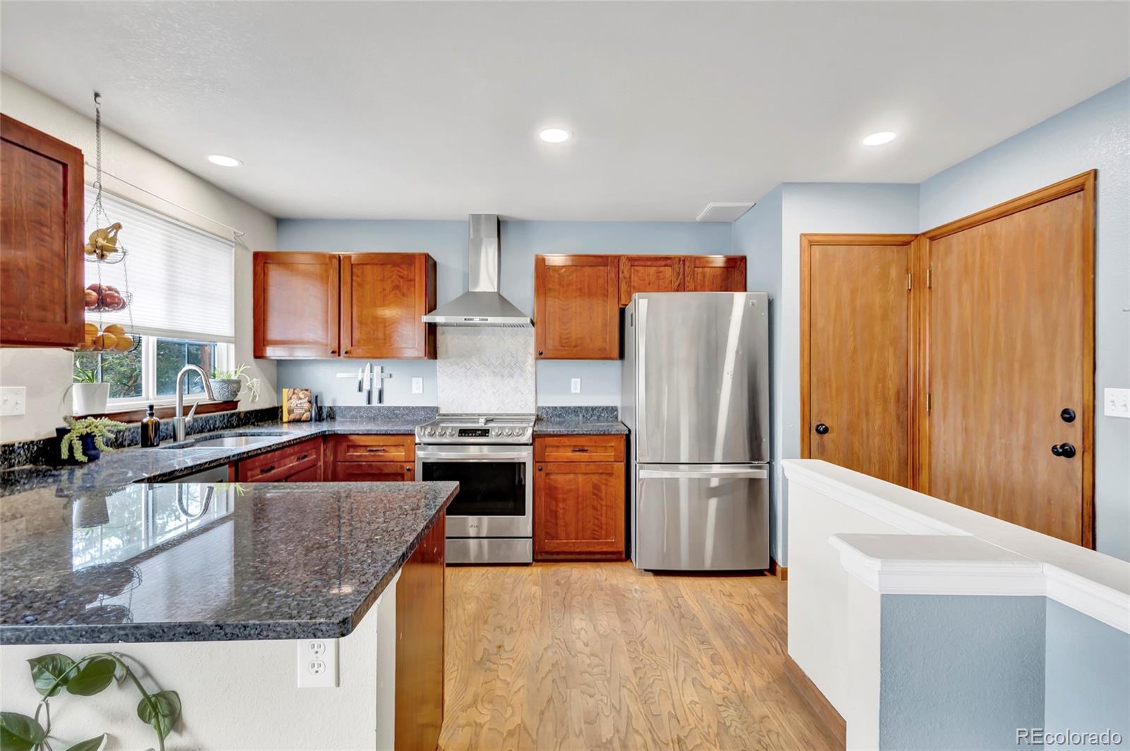 MLS Image #4 for 14430 w yale place,lakewood, Colorado