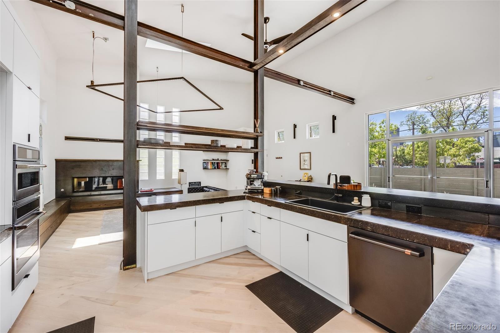 MLS Image #12 for 2801  lawrence street,denver, Colorado