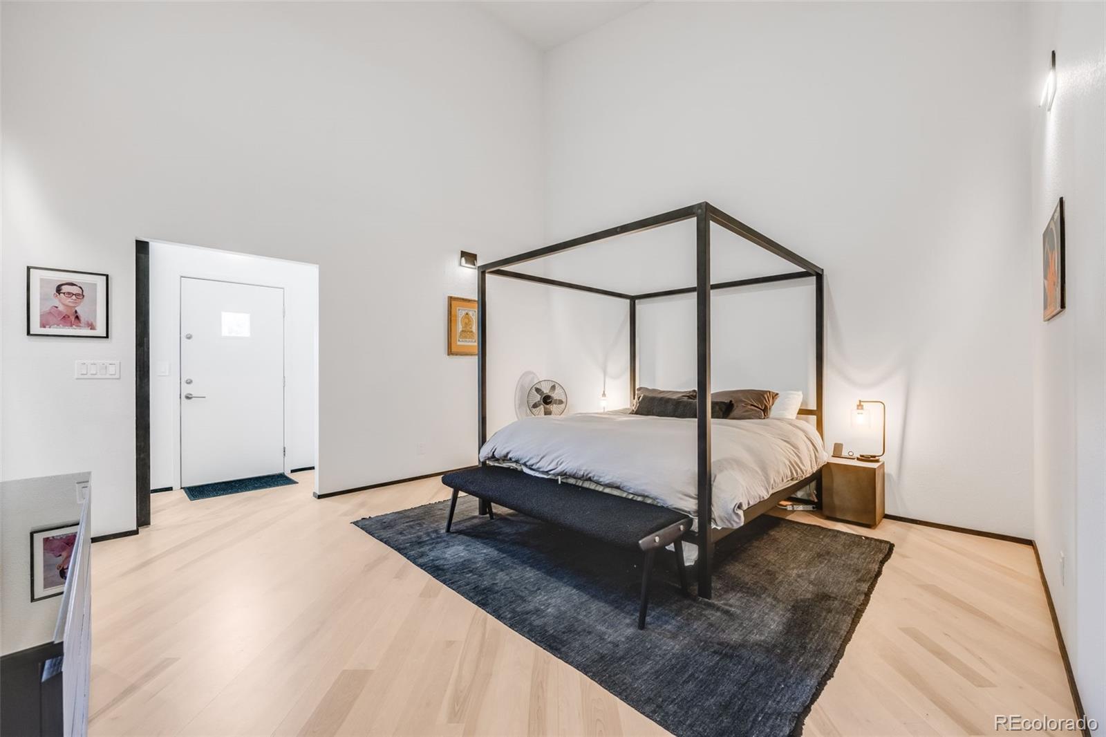 MLS Image #14 for 2801  lawrence street,denver, Colorado