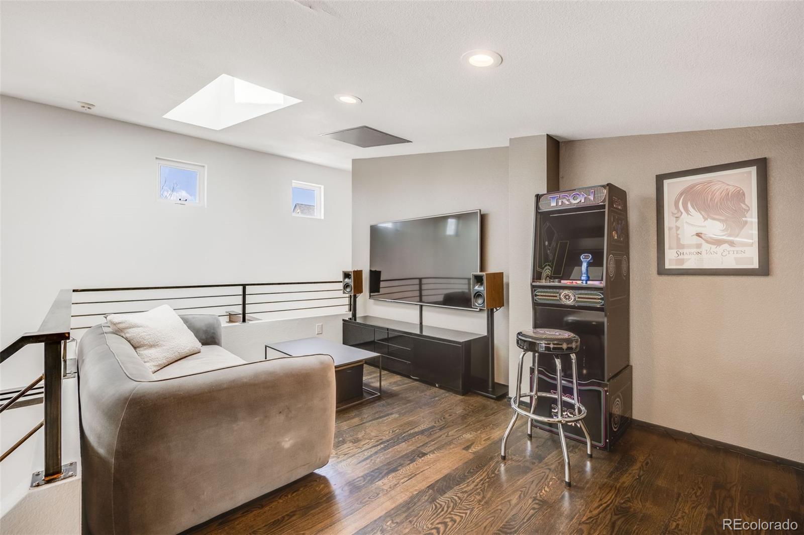 MLS Image #18 for 2801  lawrence street,denver, Colorado