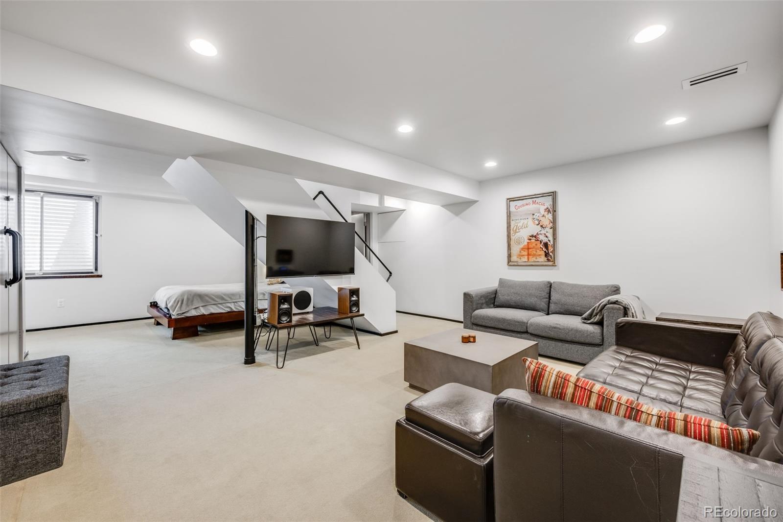 MLS Image #22 for 2801  lawrence street,denver, Colorado