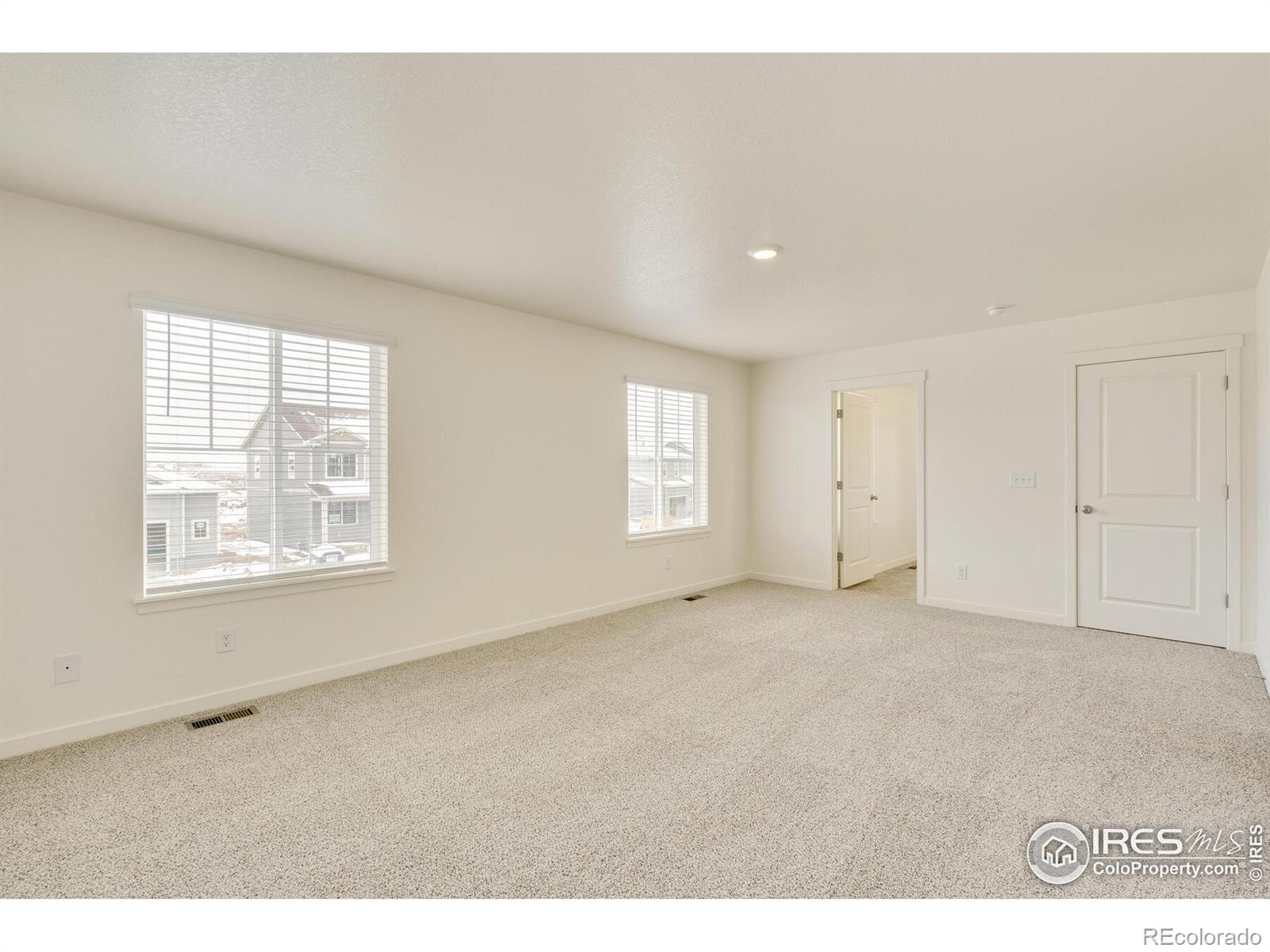 MLS Image #19 for 332  hummingbird lane,johnstown, Colorado