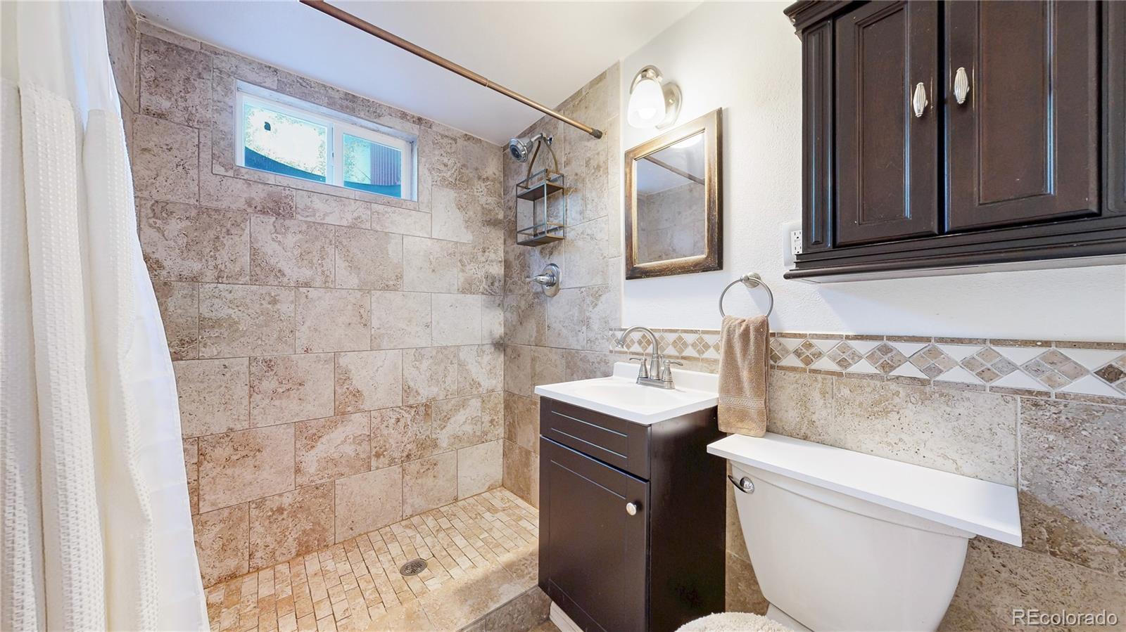 MLS Image #23 for 14157 e 26th avenue,aurora, Colorado
