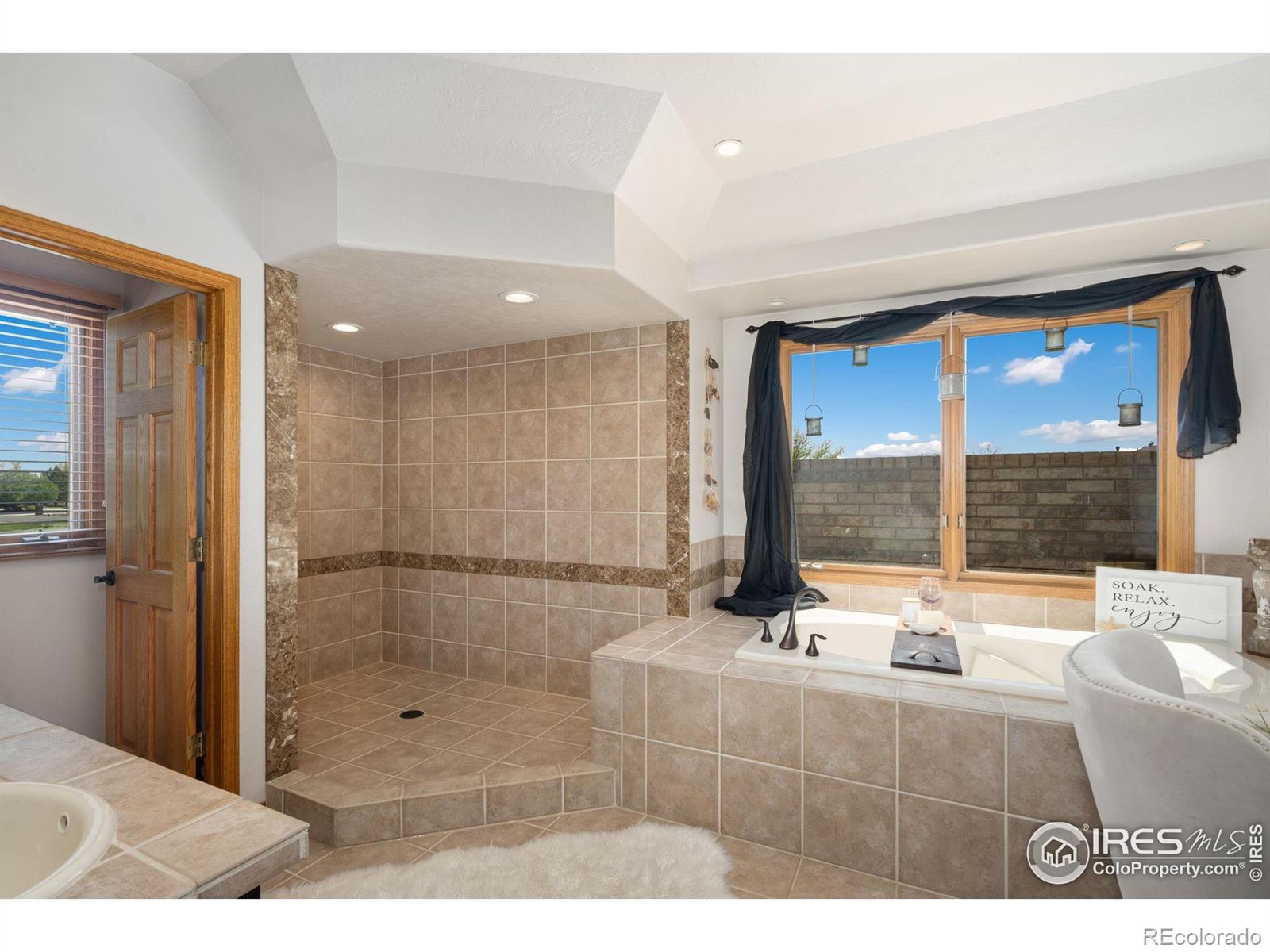 MLS Image #19 for 335 n shore circle,windsor, Colorado