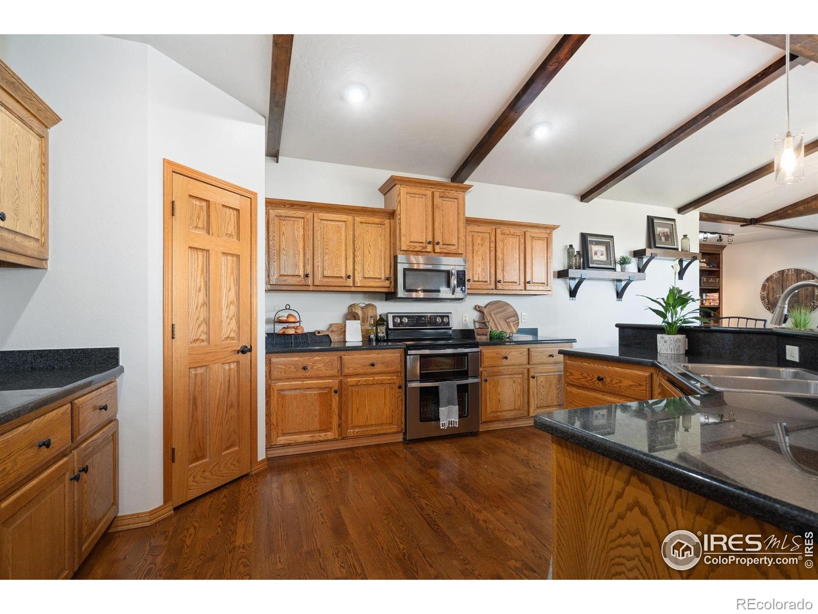 MLS Image #8 for 335 n shore circle,windsor, Colorado