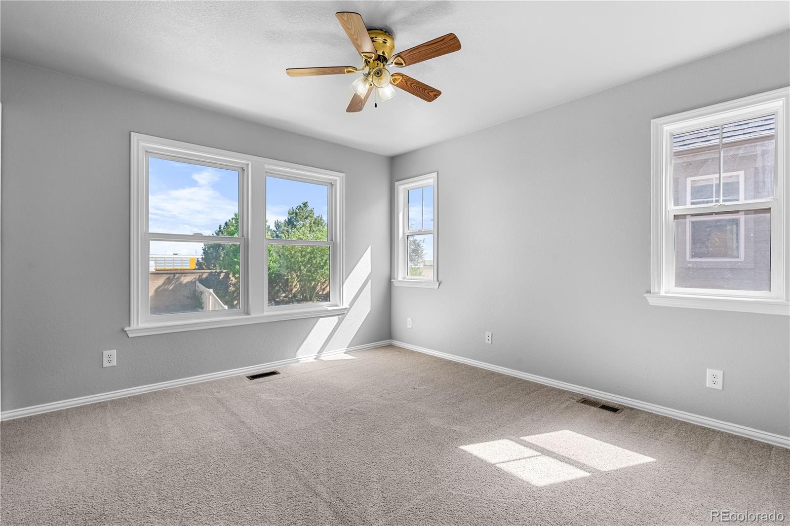 MLS Image #14 for 10778  dayton way,commerce city, Colorado