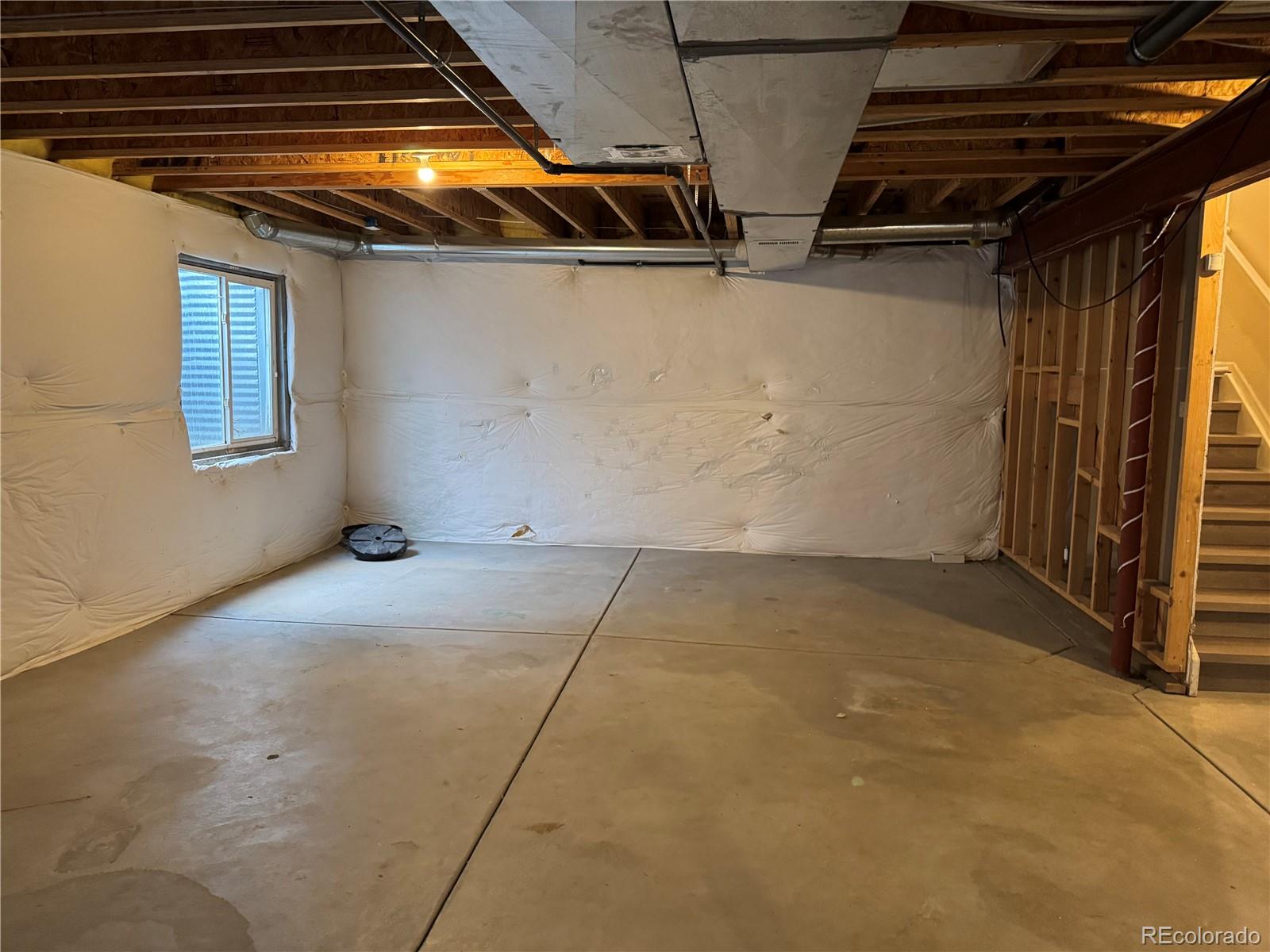 MLS Image #10 for 20861 e 40th avenue,denver, Colorado