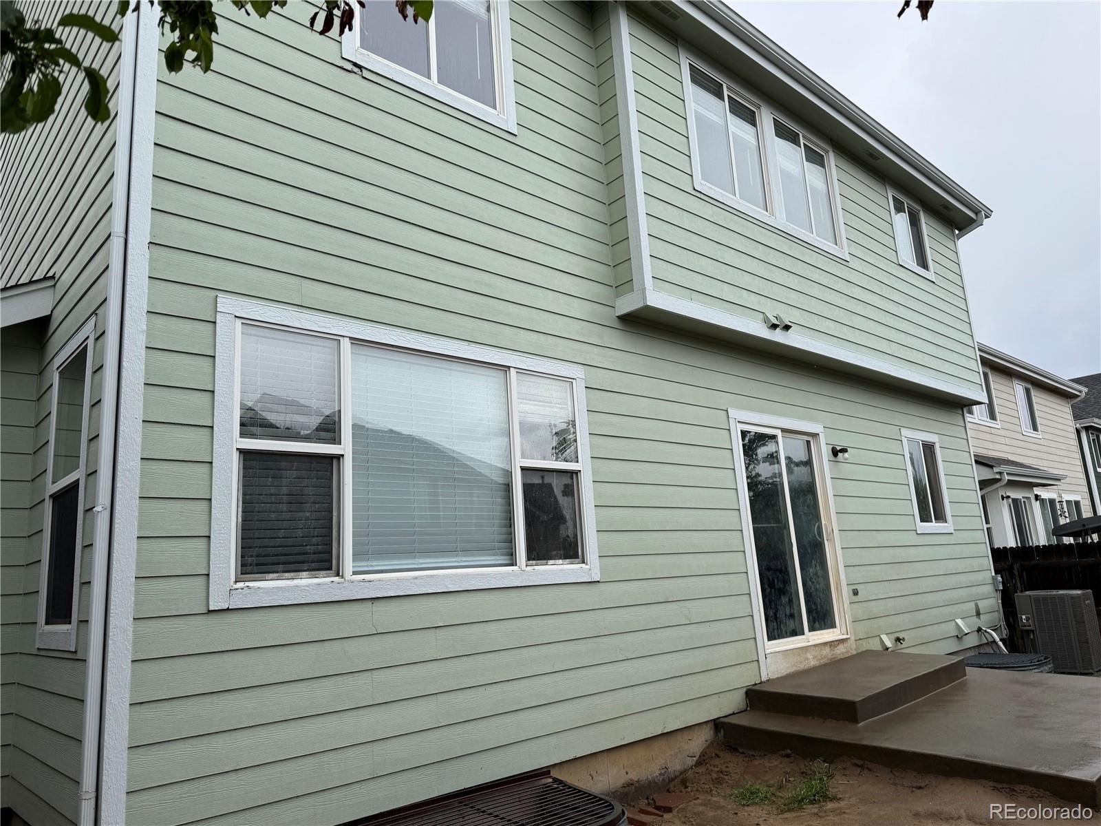 MLS Image #12 for 20861 e 40th avenue,denver, Colorado