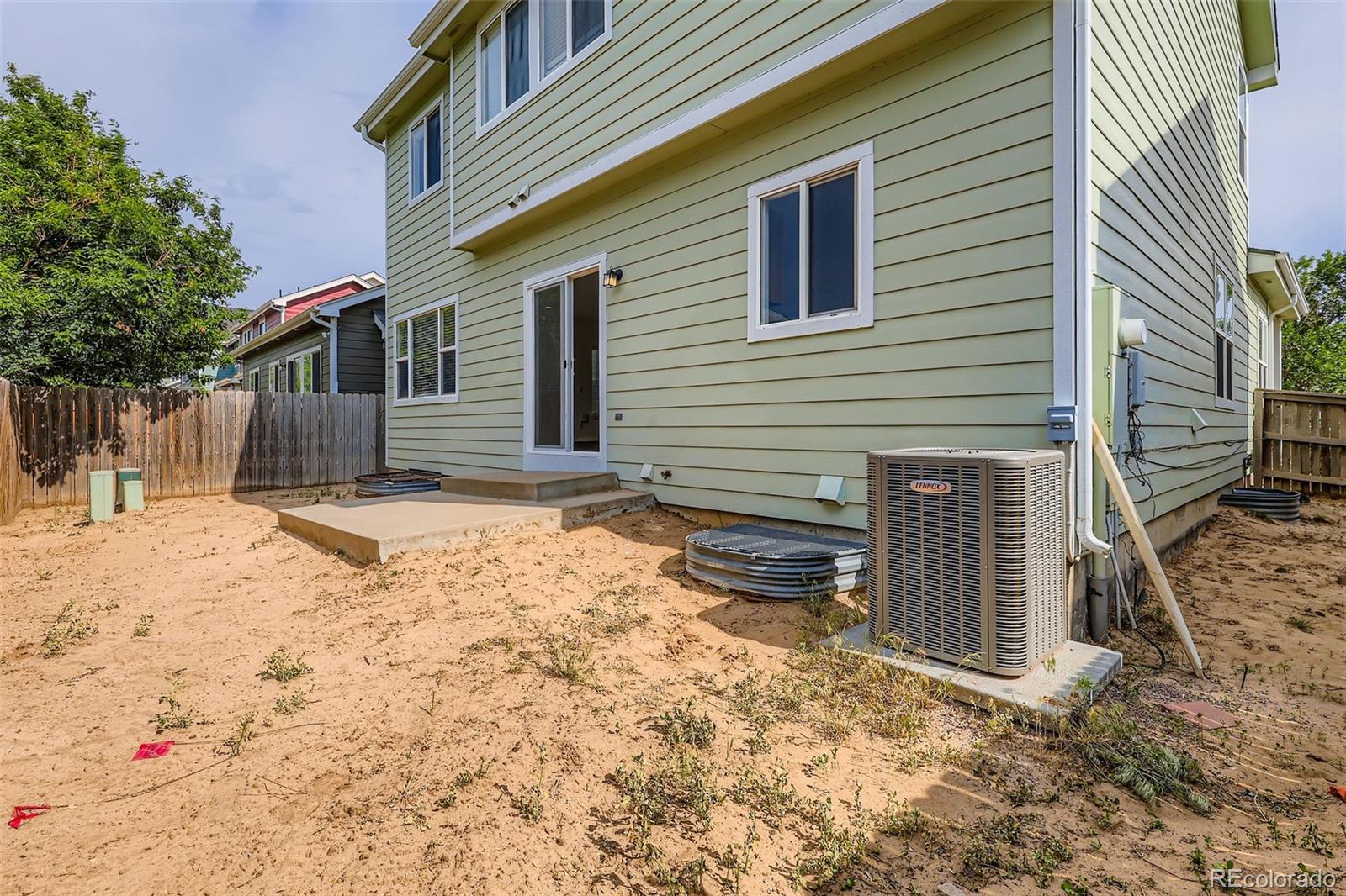 MLS Image #27 for 20861 e 40th avenue,denver, Colorado