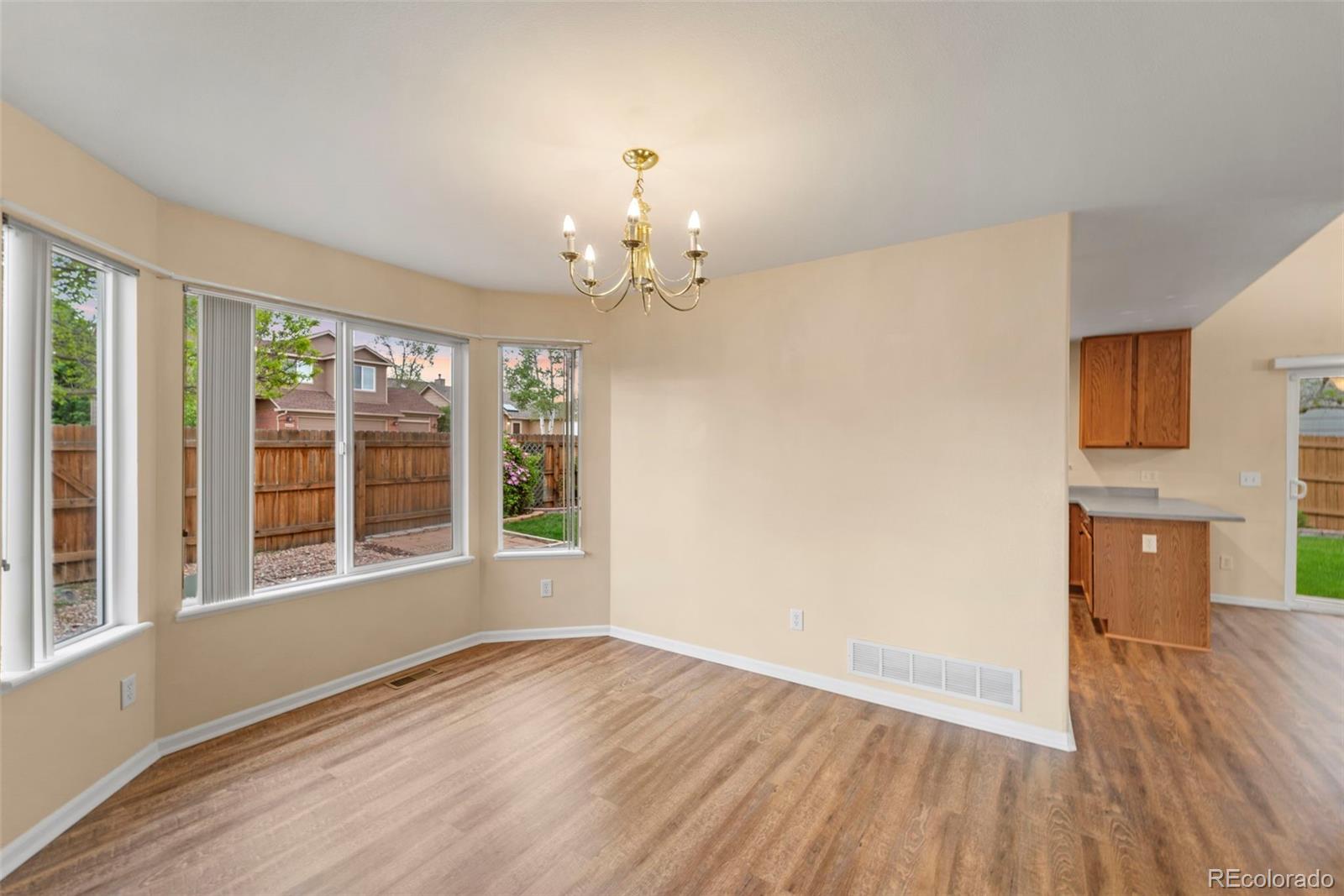 MLS Image #7 for 3371  bexley drive,colorado springs, Colorado