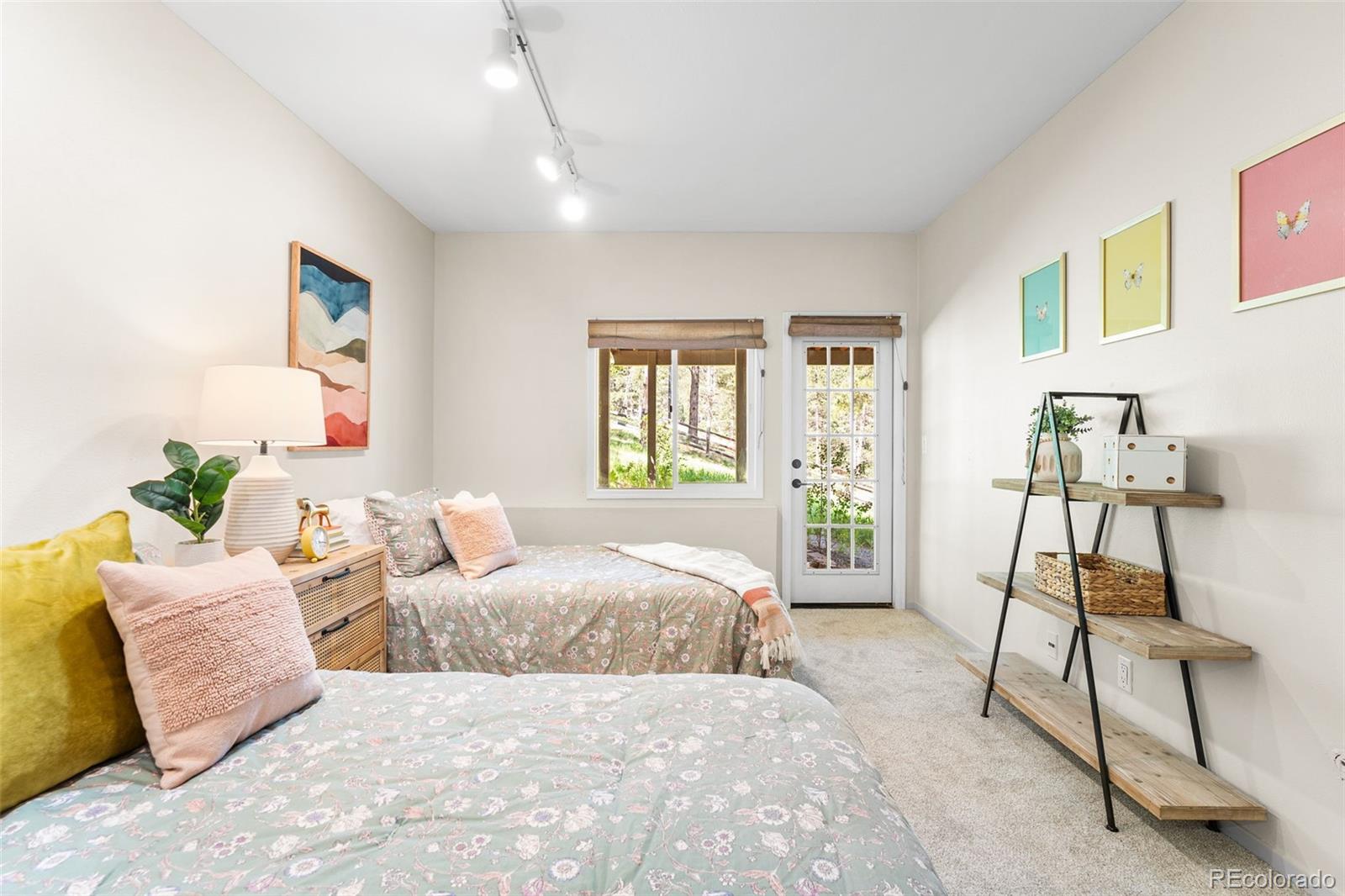 MLS Image #37 for 160  bristlecone way,boulder, Colorado
