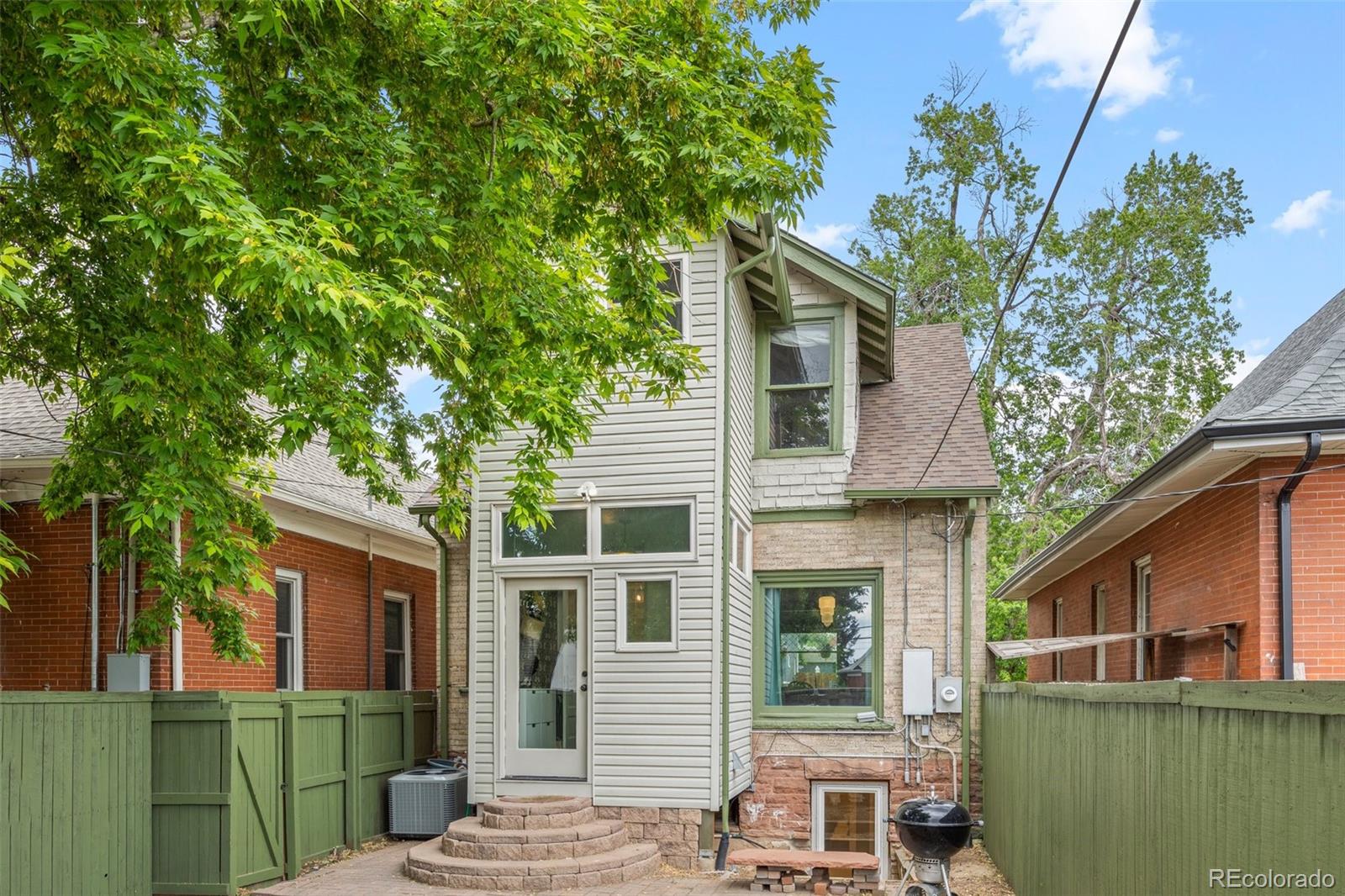 MLS Image #29 for 3055 n york street,denver, Colorado