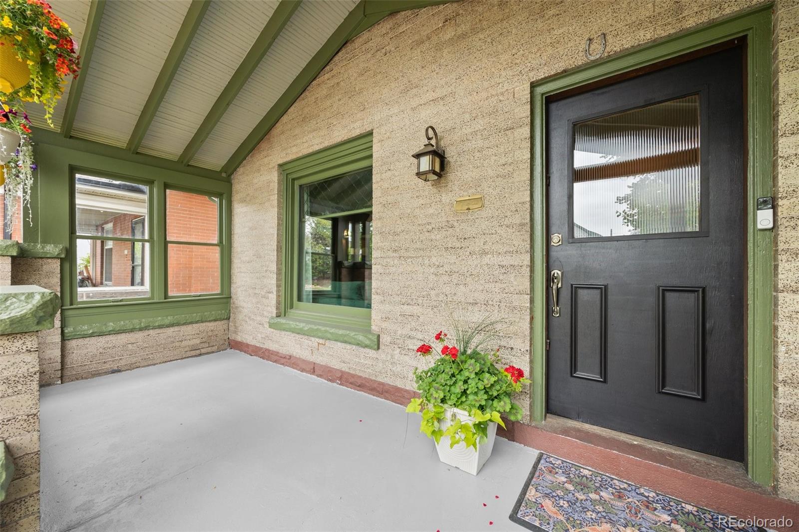 MLS Image #3 for 3055 n york street,denver, Colorado