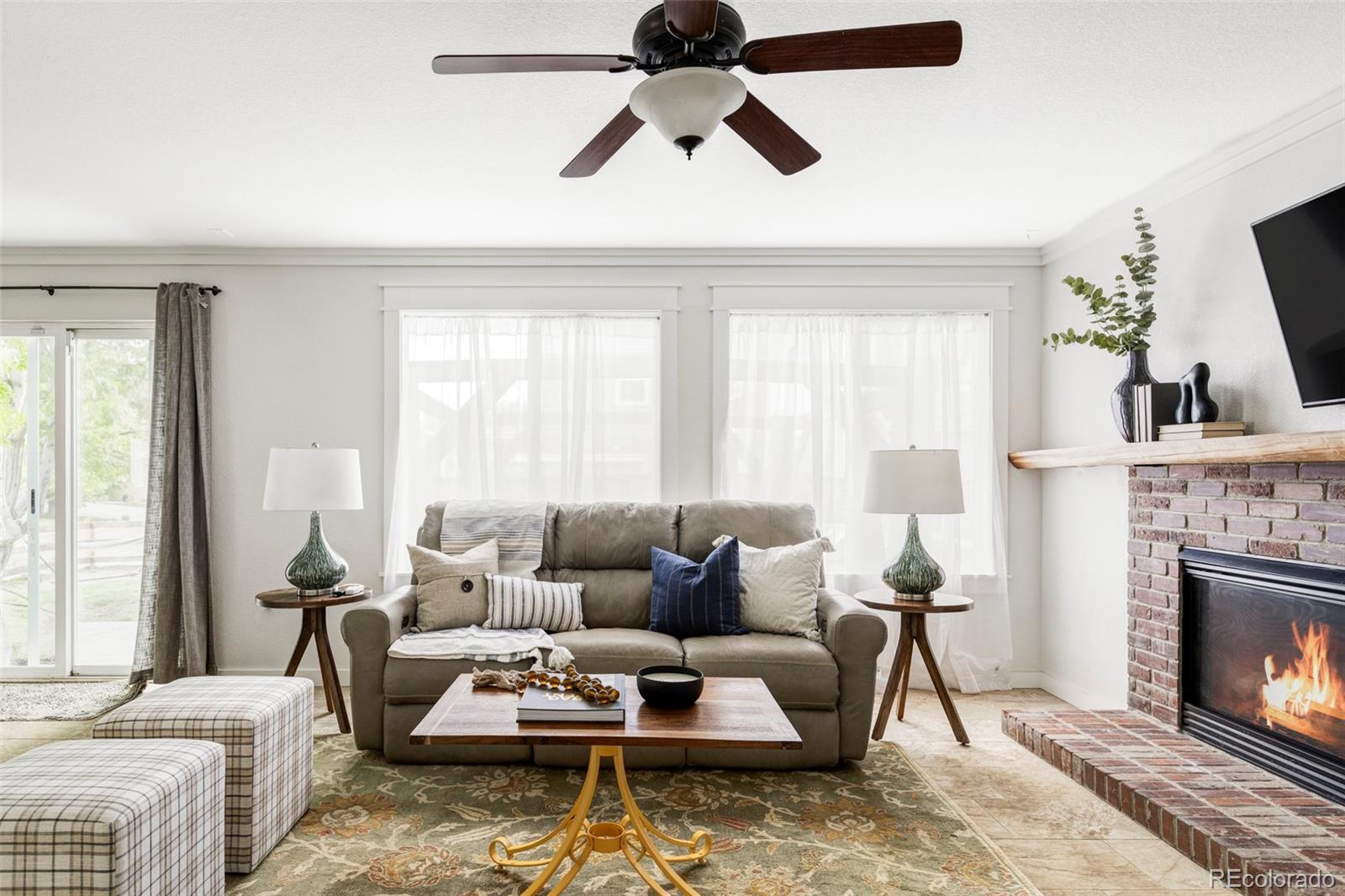 MLS Image #11 for 6385 s nelson way,littleton, Colorado