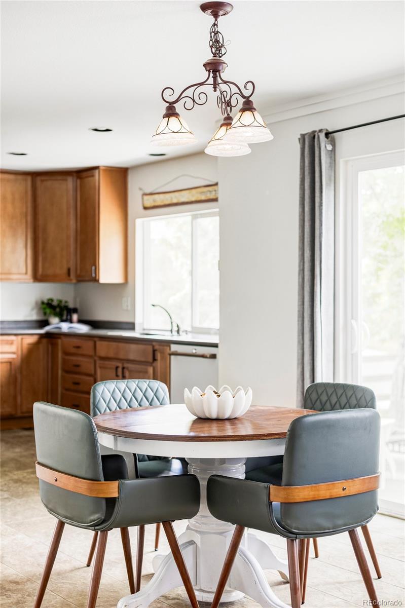 MLS Image #9 for 6385 s nelson way,littleton, Colorado