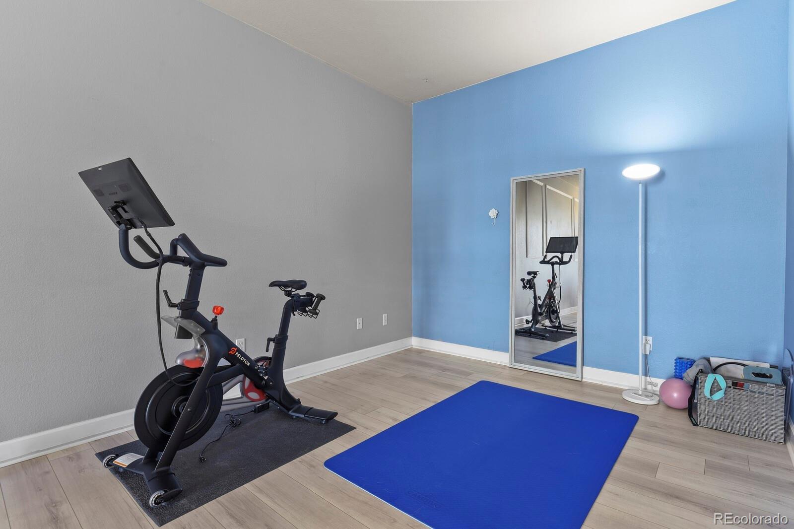 MLS Image #7 for 5677 s park place,englewood, Colorado