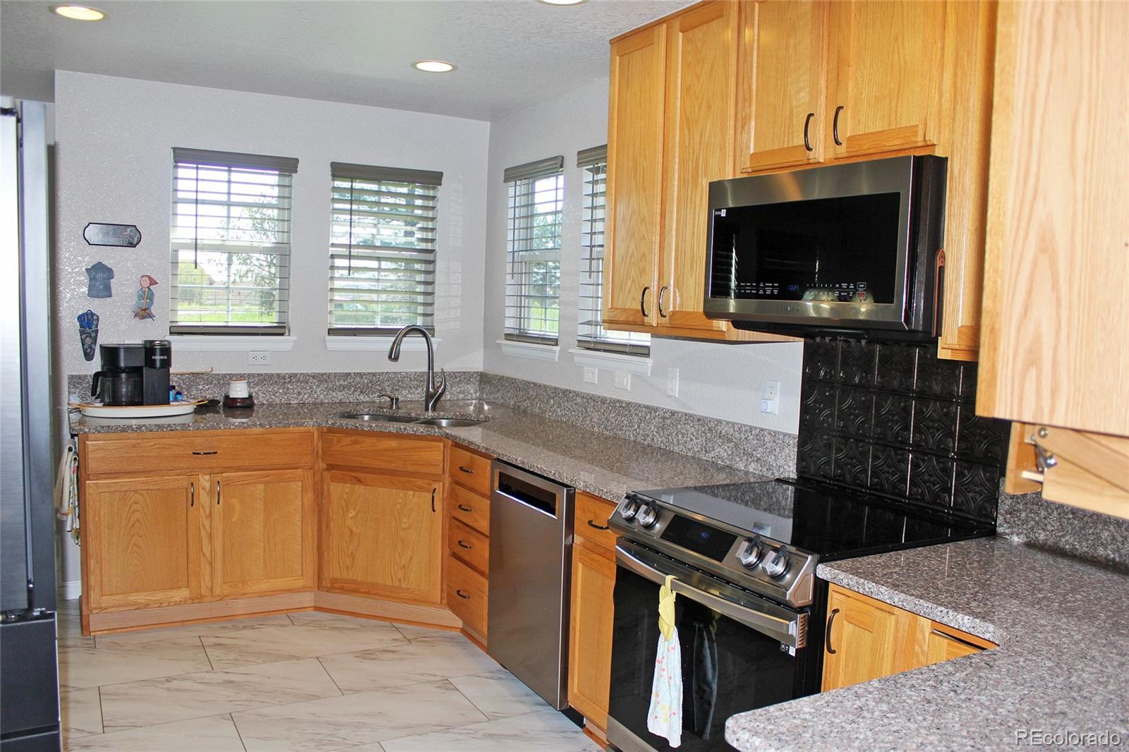 MLS Image #12 for 7824 s zante court,aurora, Colorado