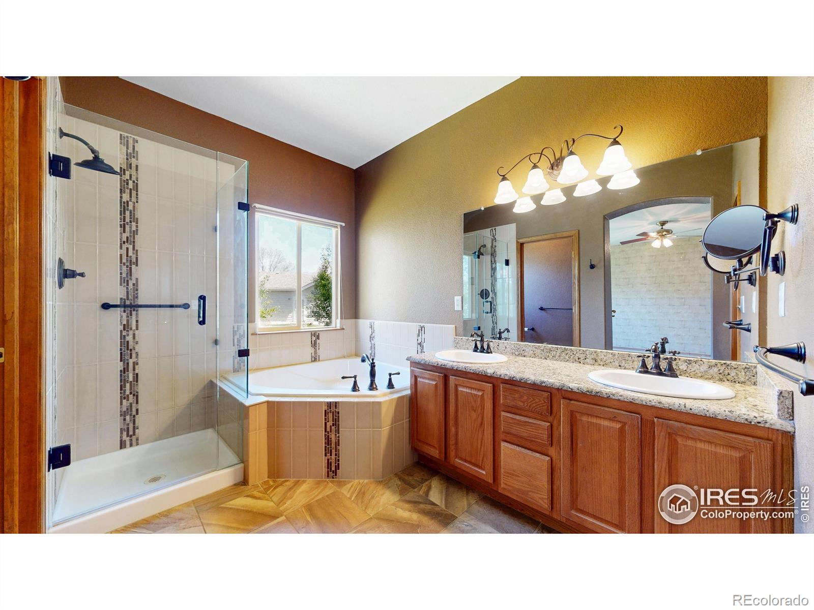MLS Image #19 for 4447  twin peaks drive,loveland, Colorado