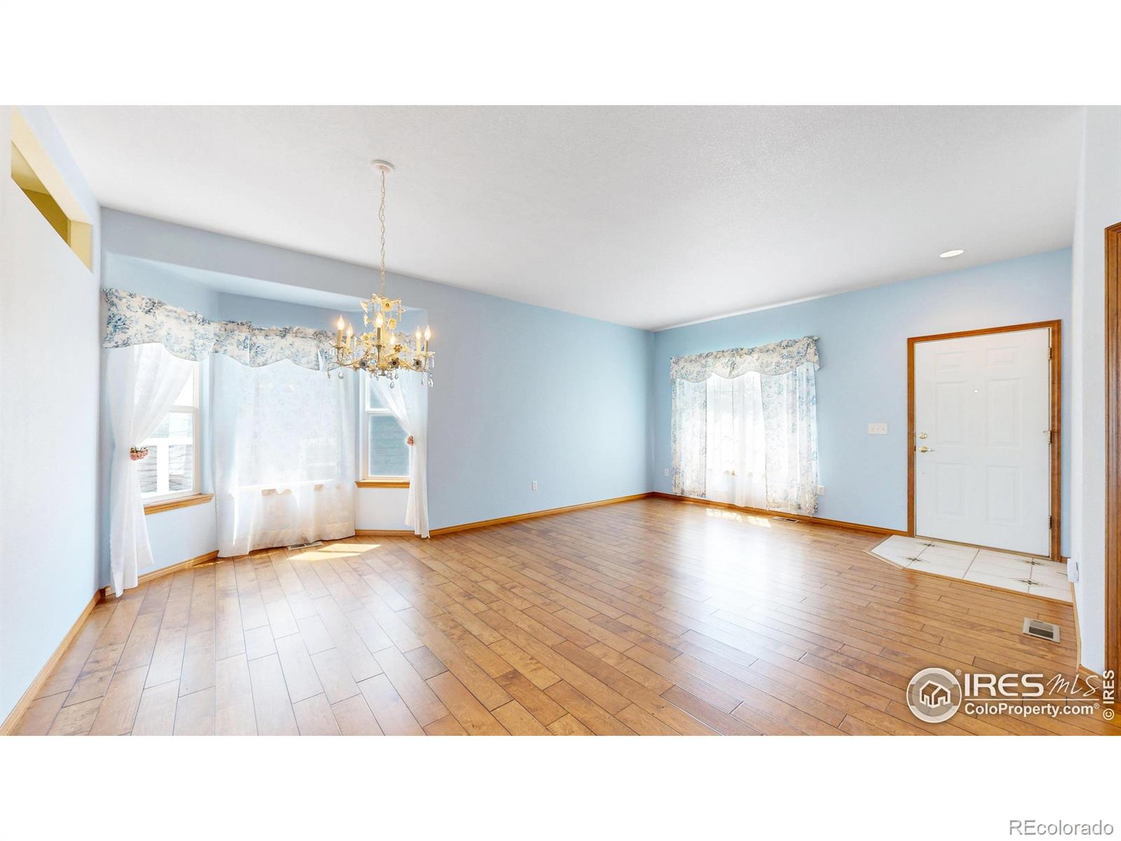MLS Image #7 for 4447  twin peaks drive,loveland, Colorado