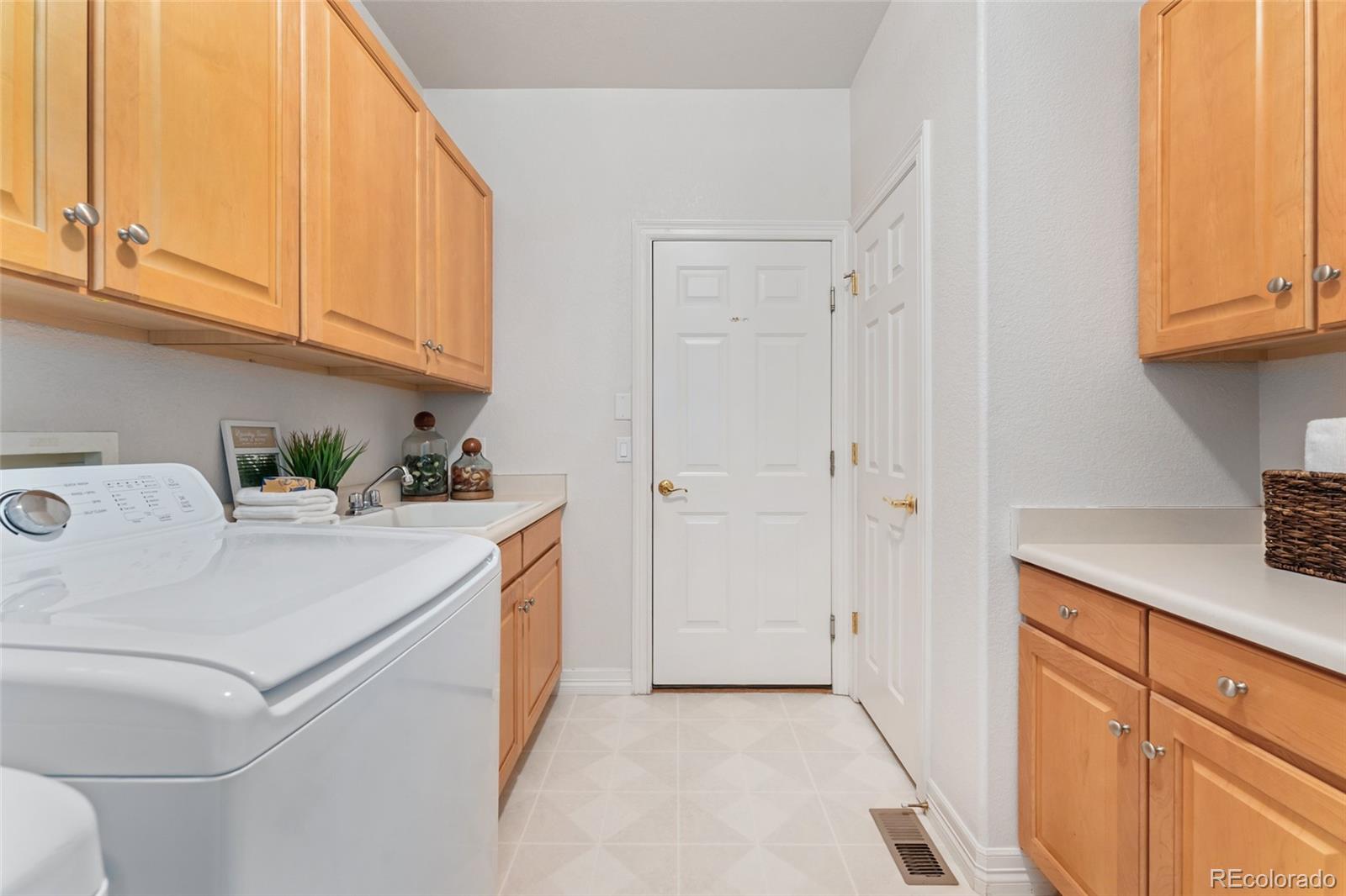 MLS Image #17 for 534  stonemont drive,castle pines, Colorado