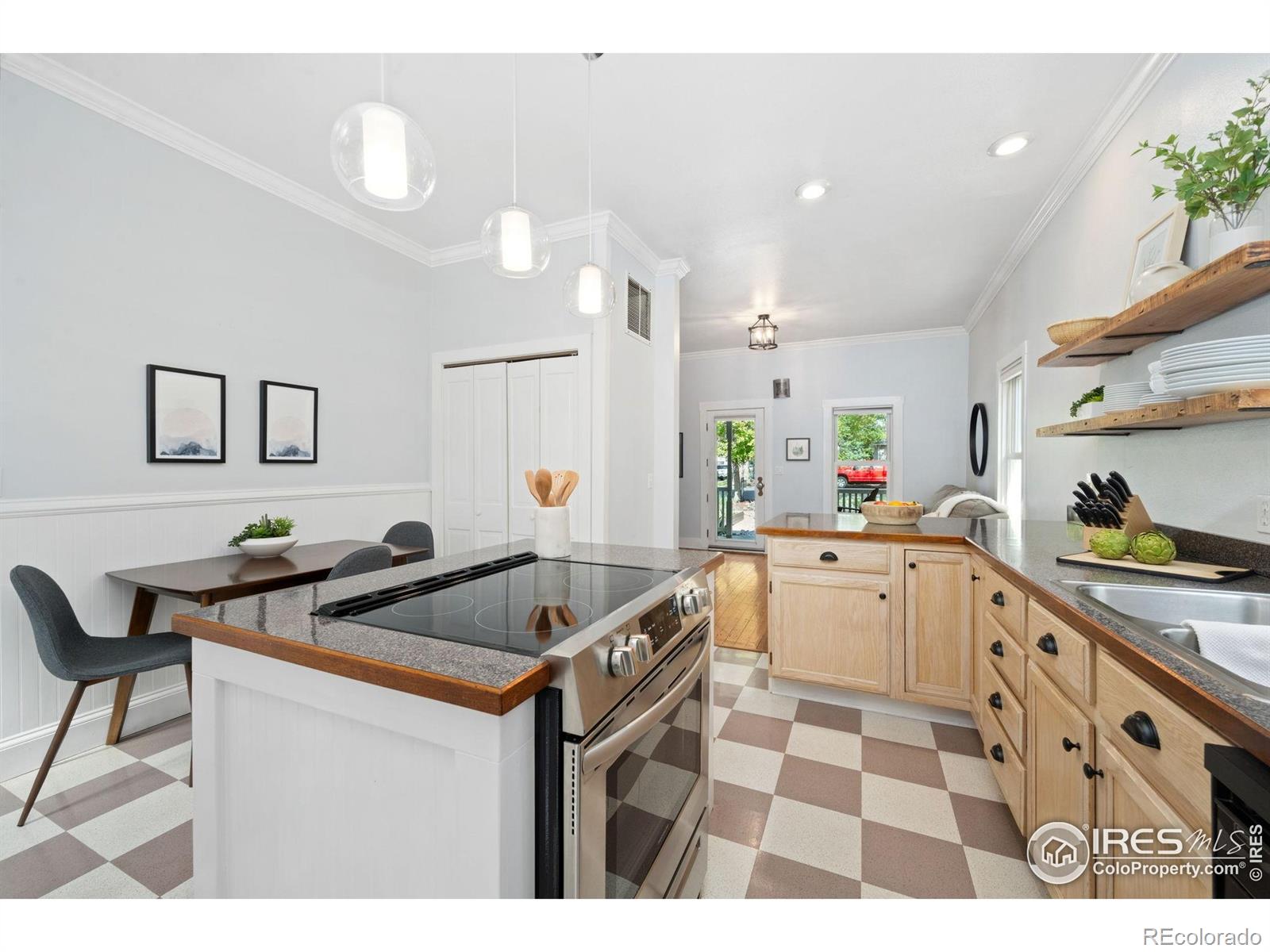 MLS Image #14 for 505  smith street,fort collins, Colorado