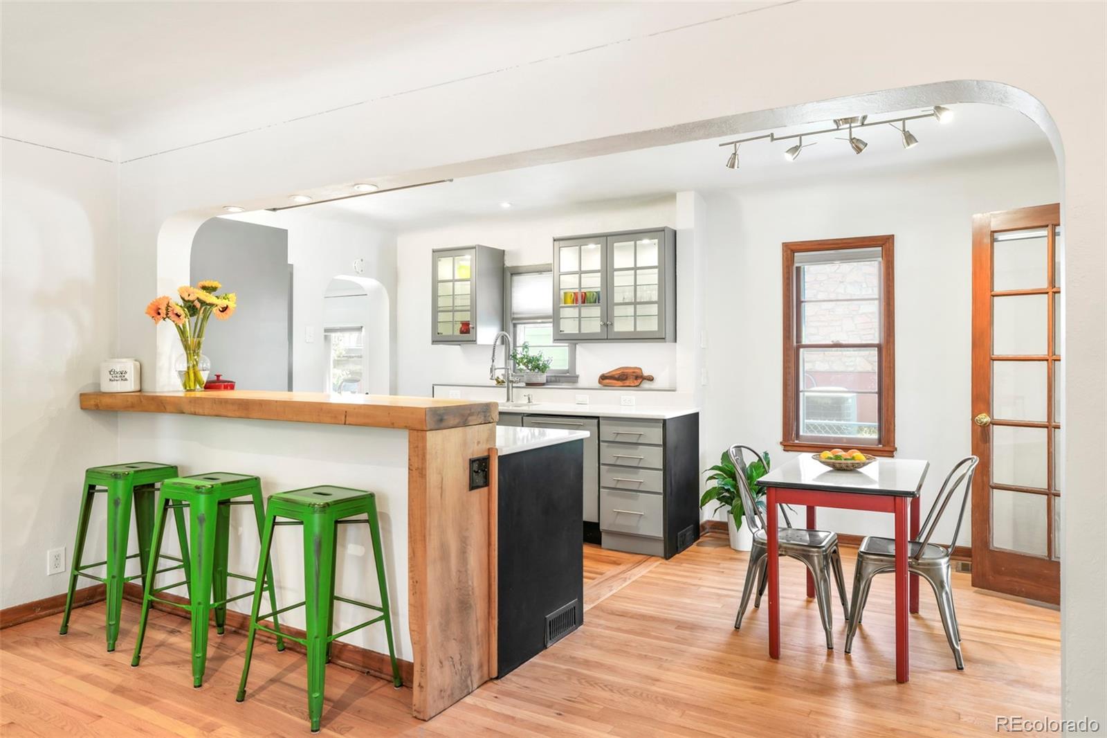 MLS Image #10 for 510  16th street,golden, Colorado