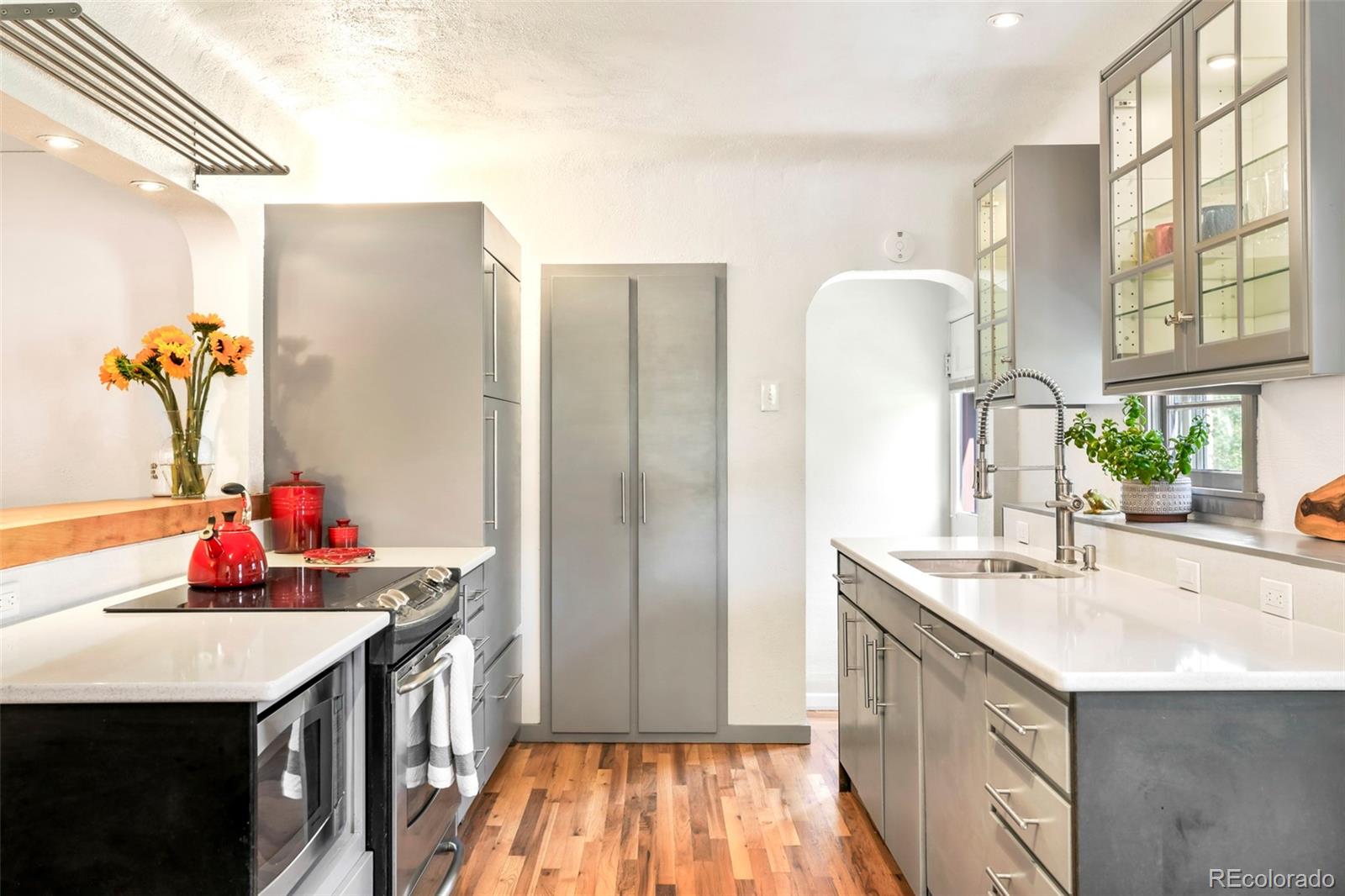 MLS Image #13 for 510  16th street,golden, Colorado