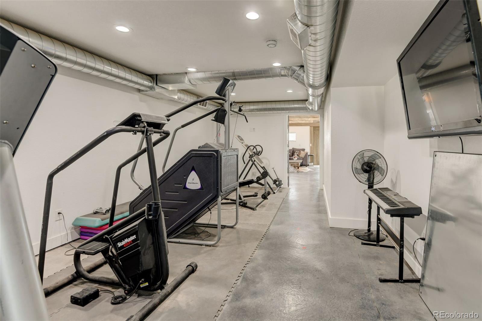 MLS Image #12 for 5501  colorado boulevard ,dacono, Colorado