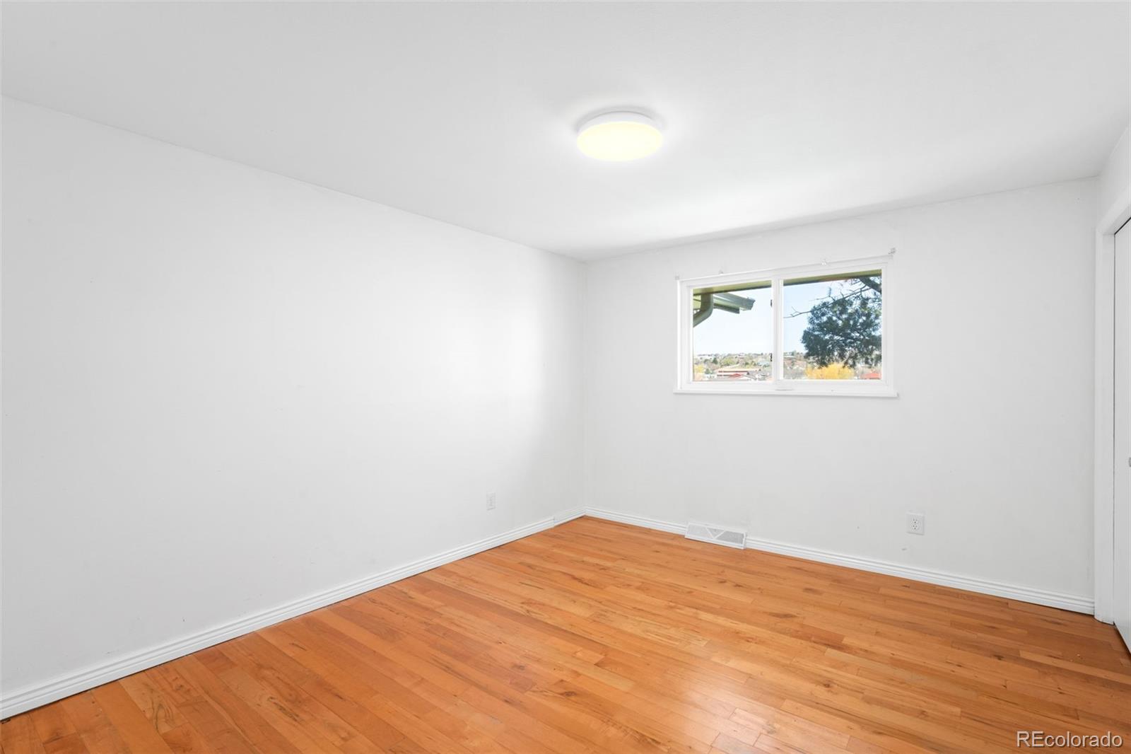 MLS Image #12 for 12940 w 75th avenue,arvada, Colorado