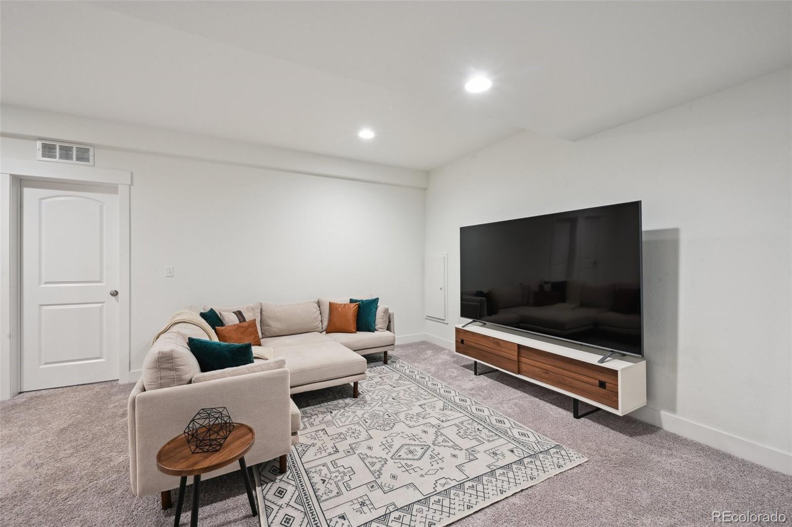 MLS Image #23 for 5799  boston street,denver, Colorado