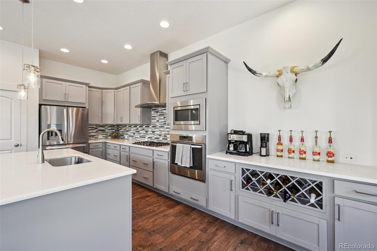 MLS Image #9 for 5799  boston street,denver, Colorado