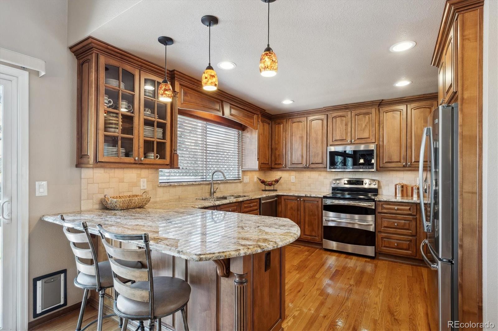 MLS Image #2 for 7354 s robb street,littleton, Colorado