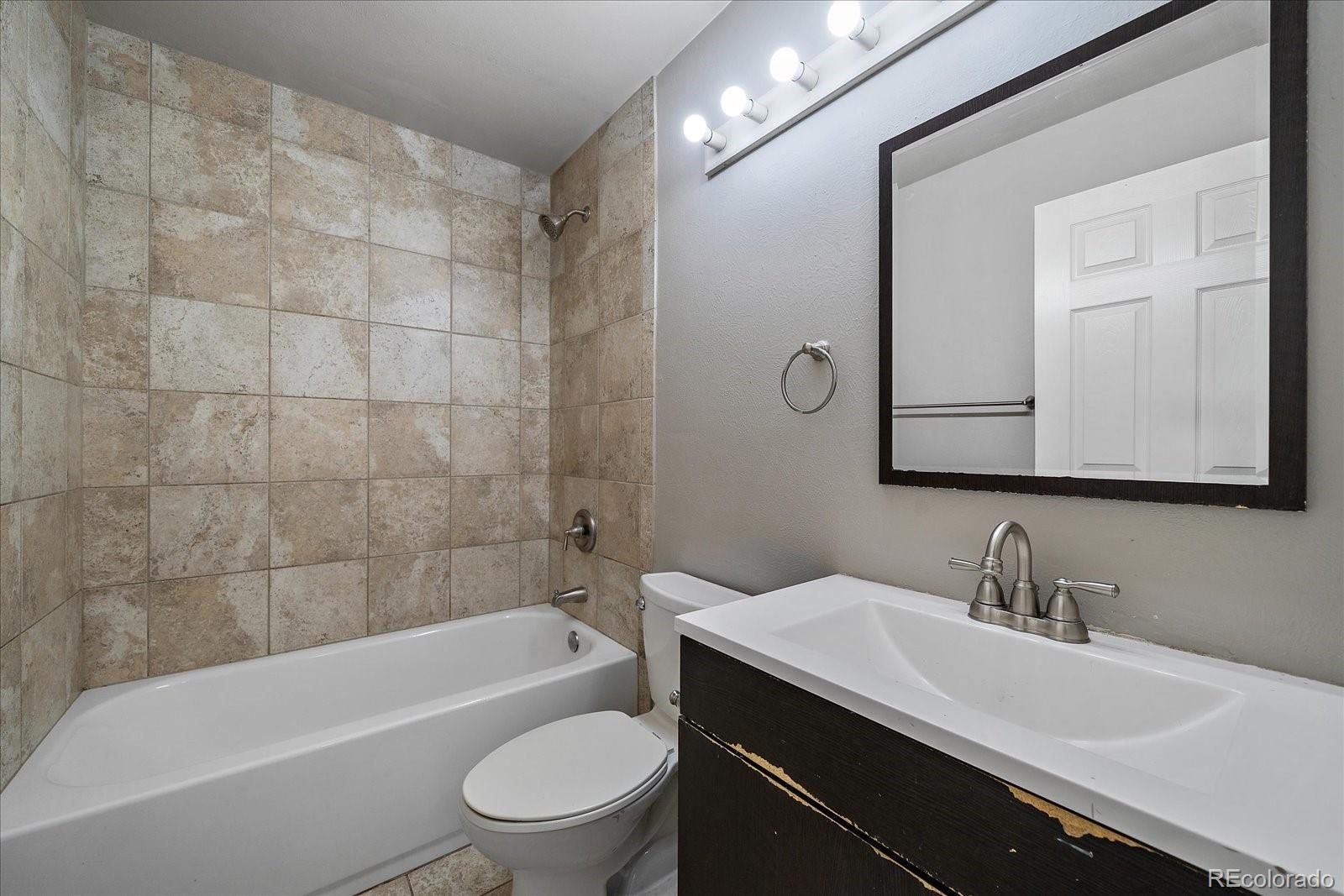 MLS Image #10 for 1043  lilac court,broomfield, Colorado