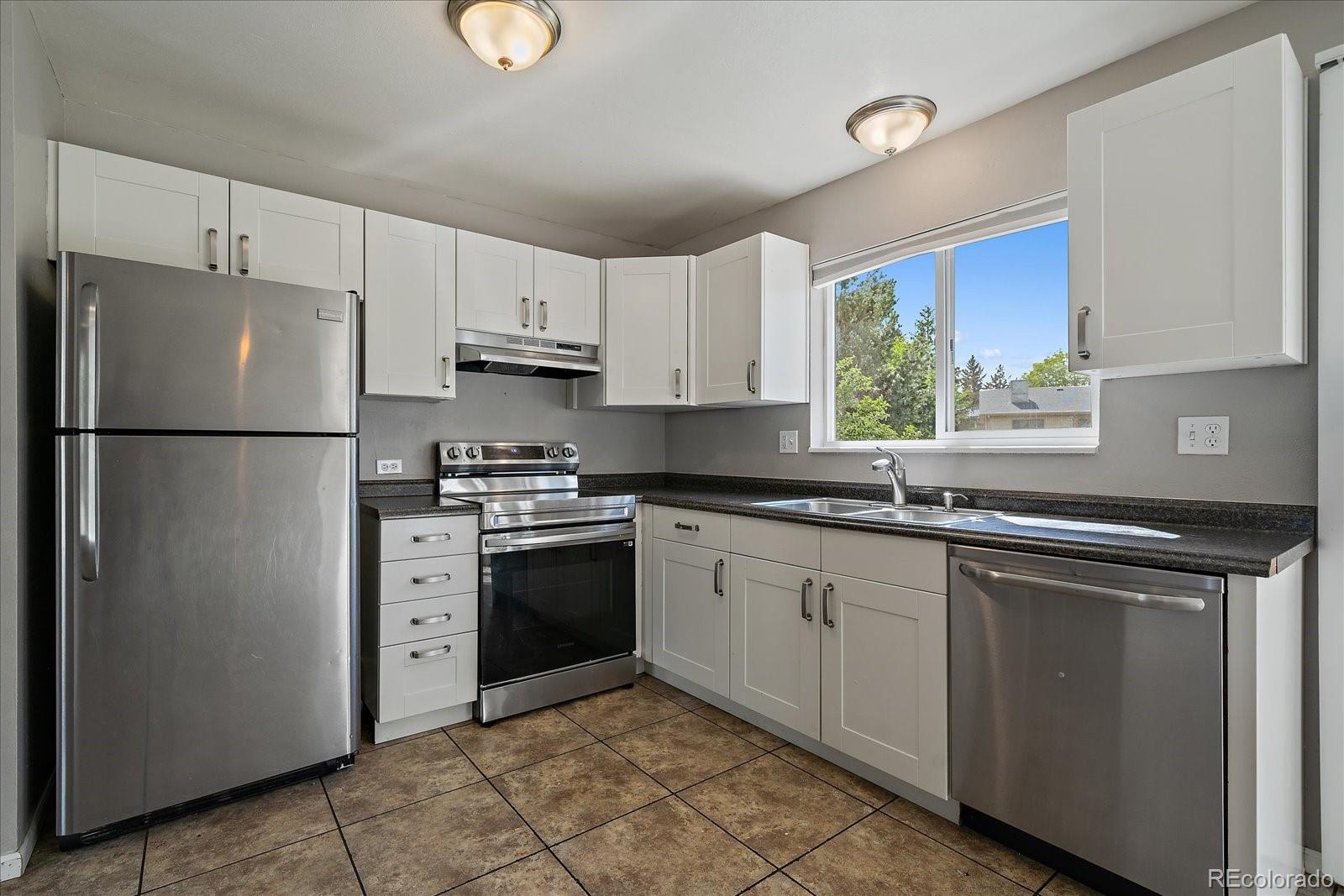 MLS Image #7 for 1043  lilac court,broomfield, Colorado
