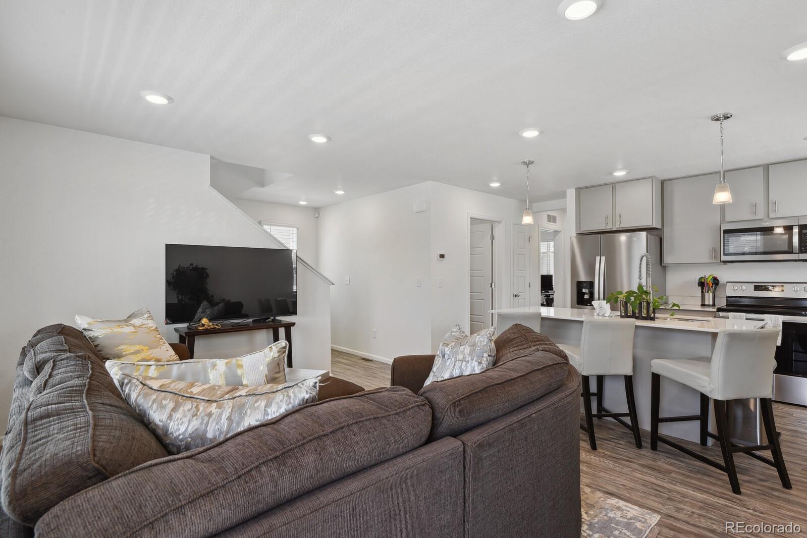 MLS Image #13 for 5121 n yampa street,denver, Colorado