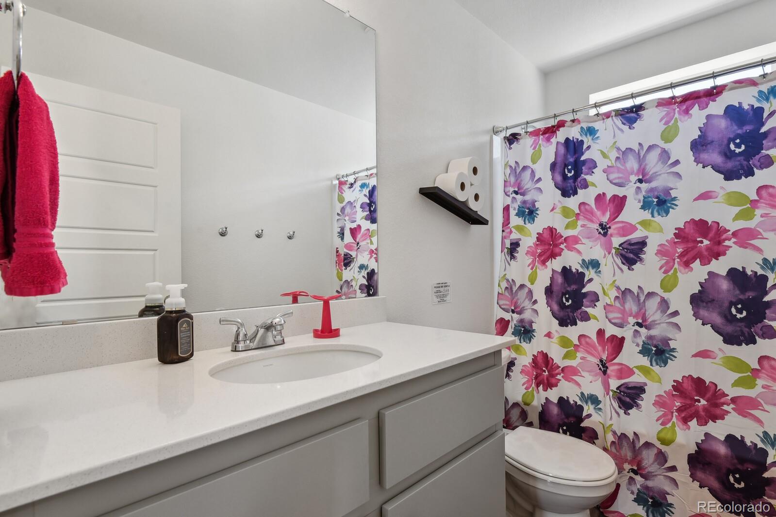 MLS Image #14 for 5121 n yampa street,denver, Colorado
