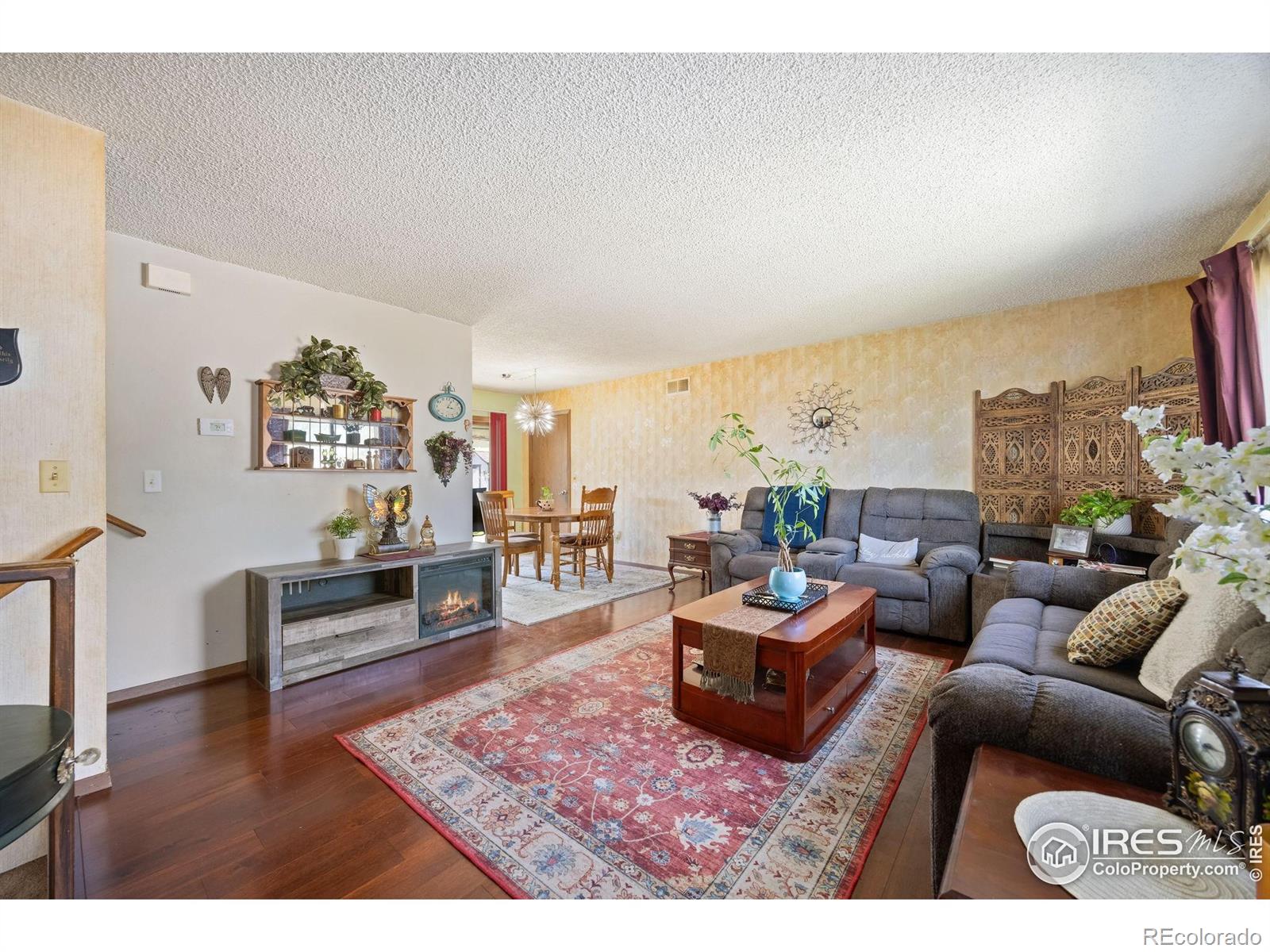 MLS Image #2 for 127  lori drive,loveland, Colorado