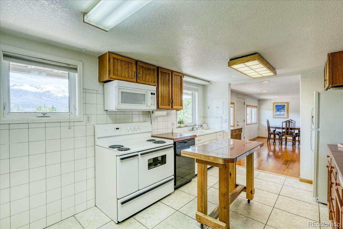 MLS Image #12 for 38  d road,silverthorne, Colorado