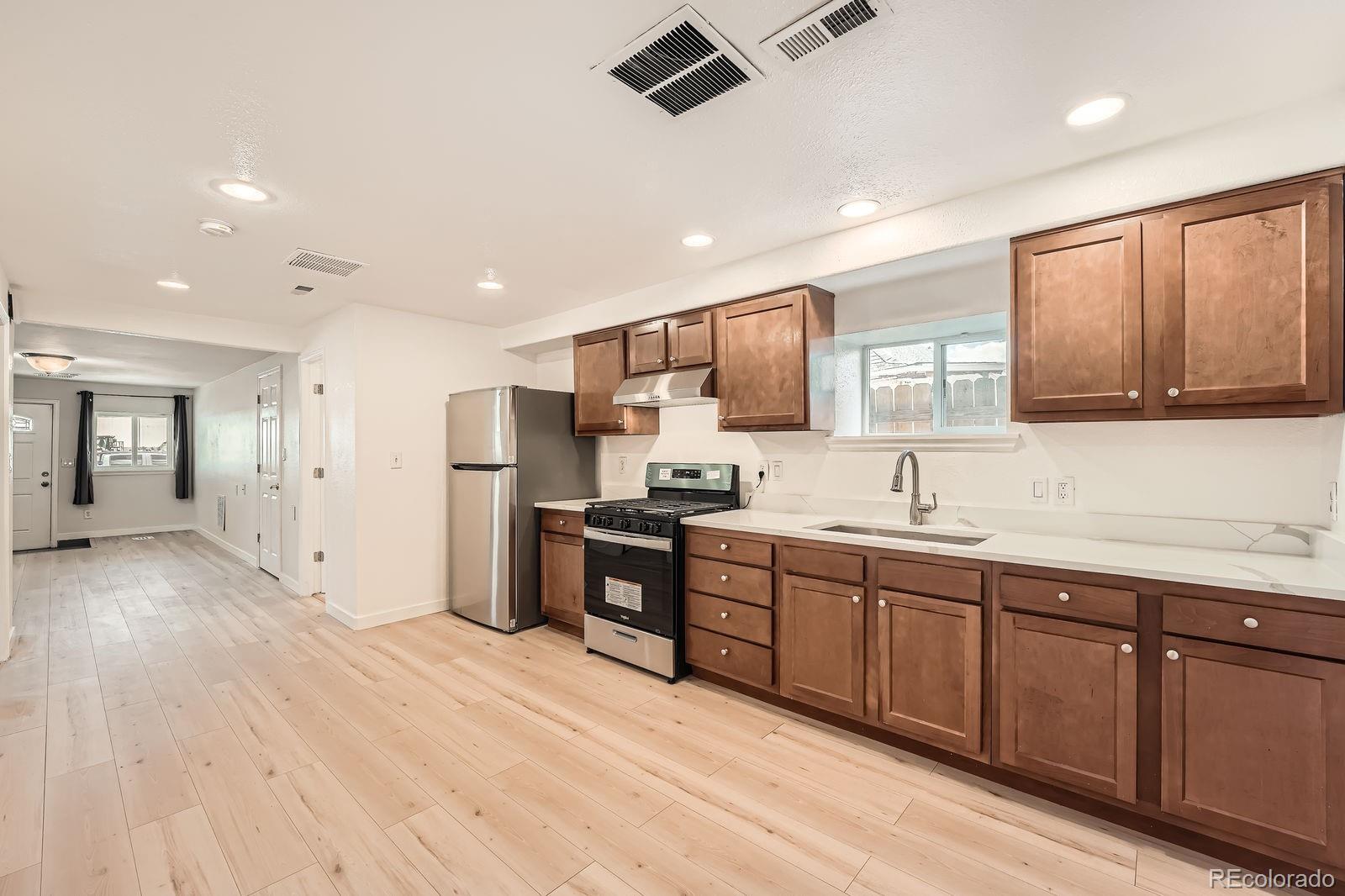 MLS Image #16 for 1533 e harlan ,lakewood, Colorado