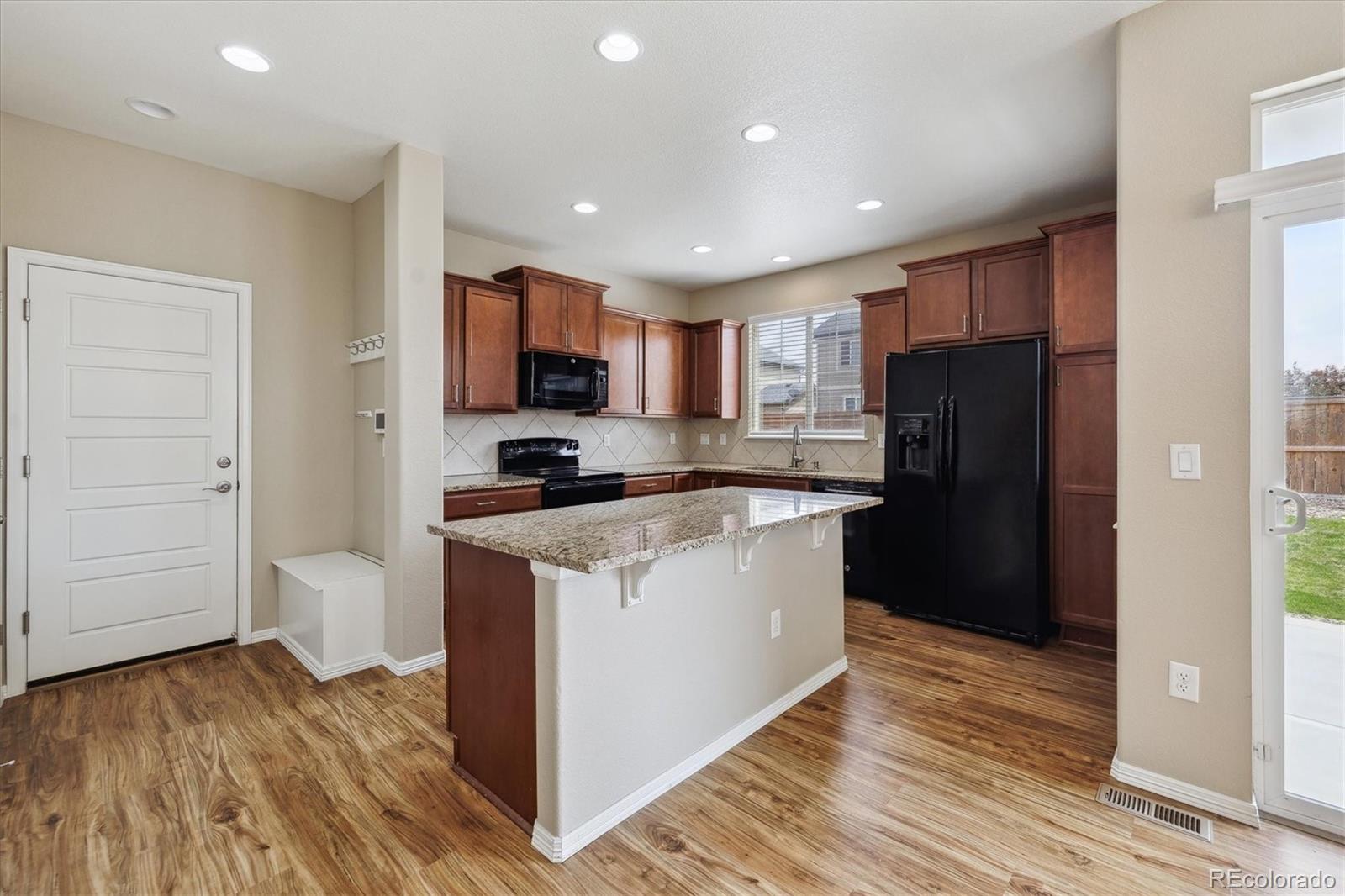 MLS Image #10 for 25466 e 4th place,aurora, Colorado
