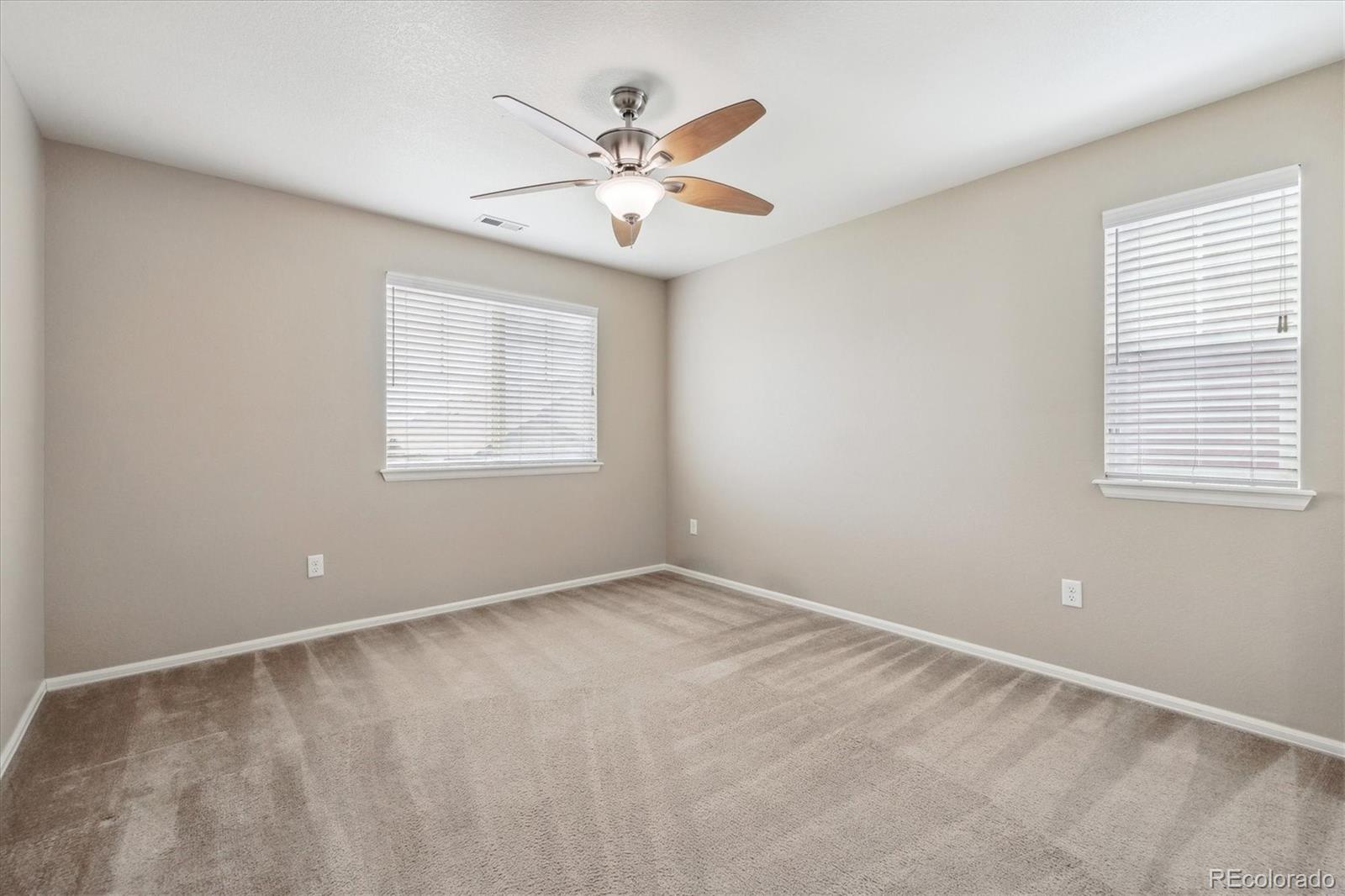 MLS Image #23 for 25466 e 4th place,aurora, Colorado