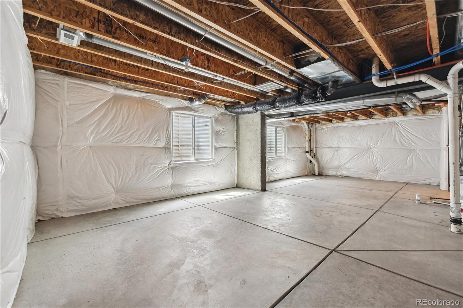 MLS Image #27 for 25466 e 4th place,aurora, Colorado